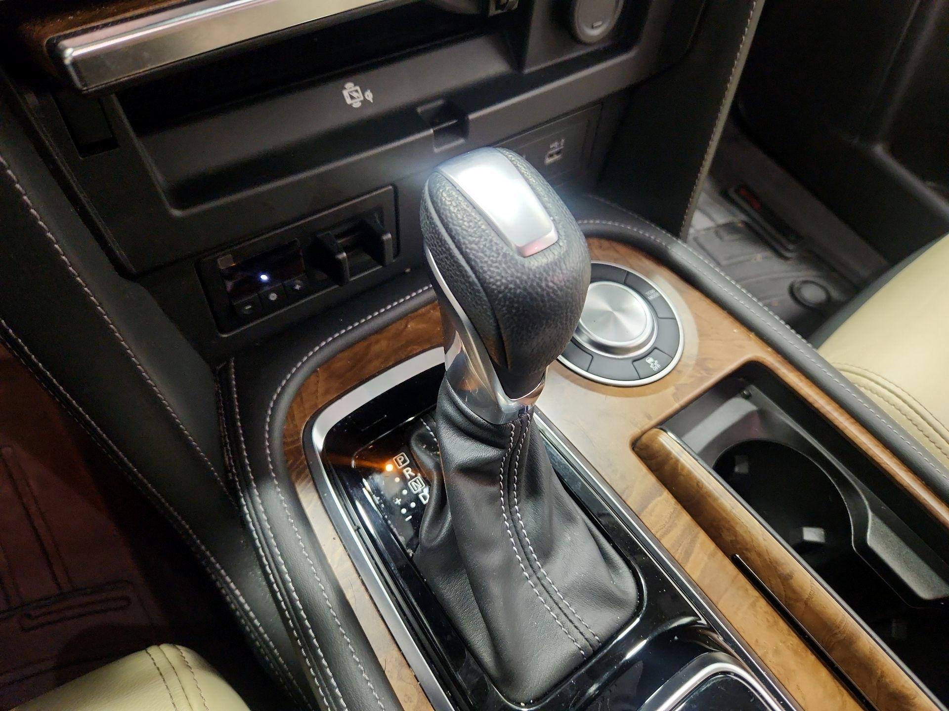 Thumbnail: 2023 Nissan Armada - 18