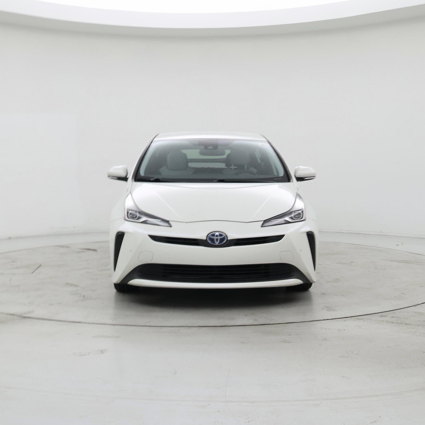 Thumbnail: 2019 Toyota Prius - 5