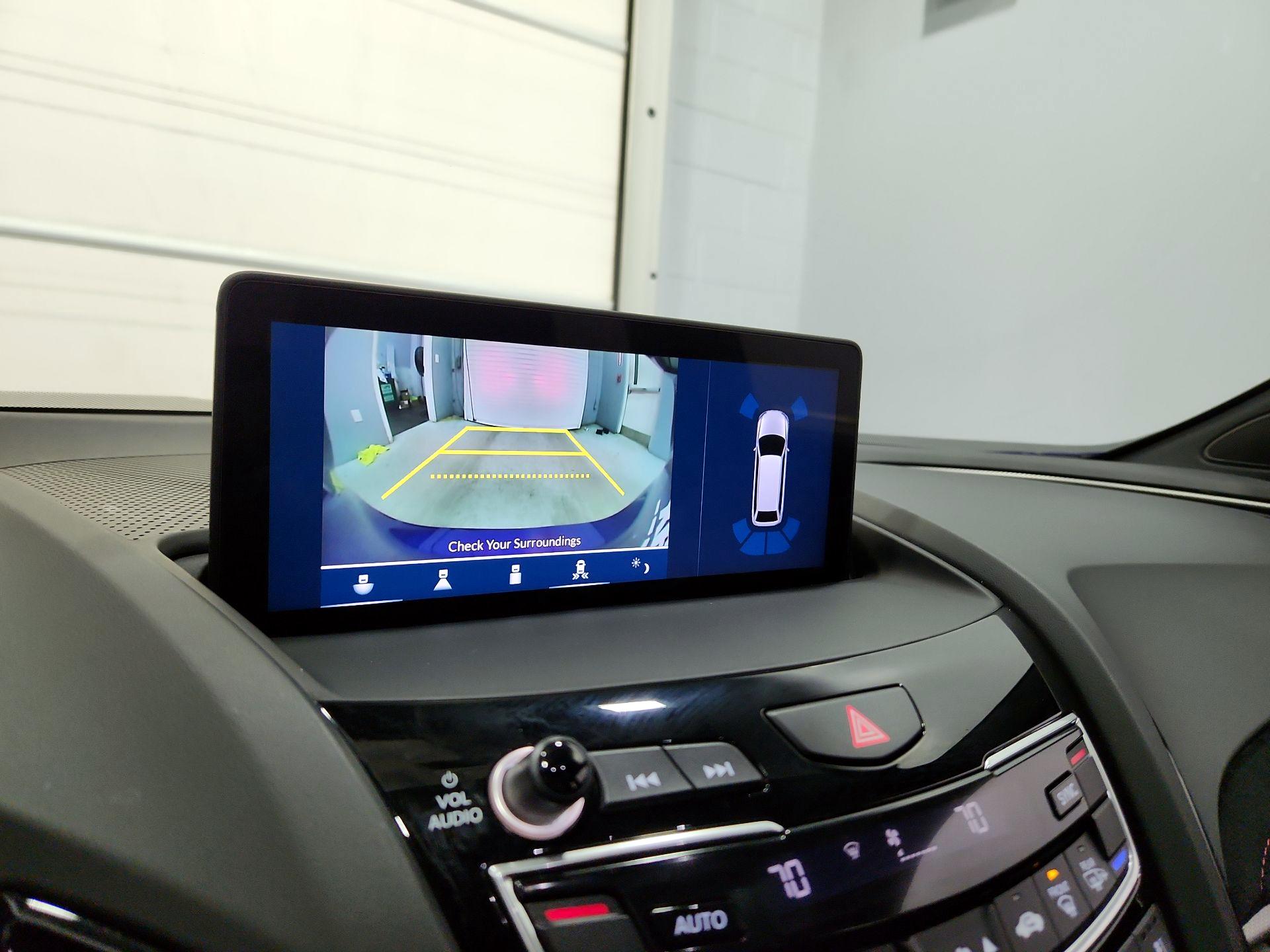 Thumbnail: 2025 Acura RDX - 15