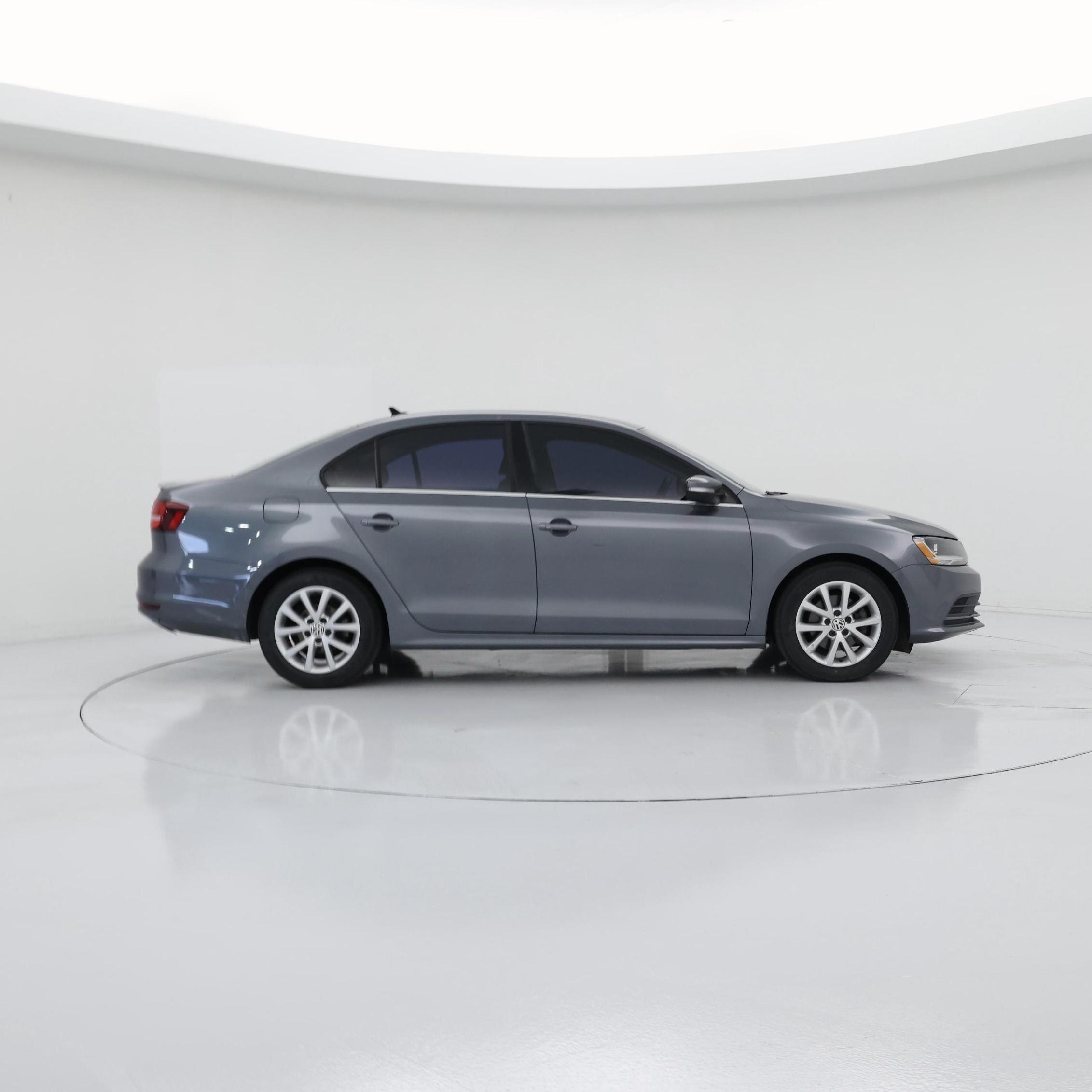 Thumbnail: 2017 Volkswagen Jetta - 7