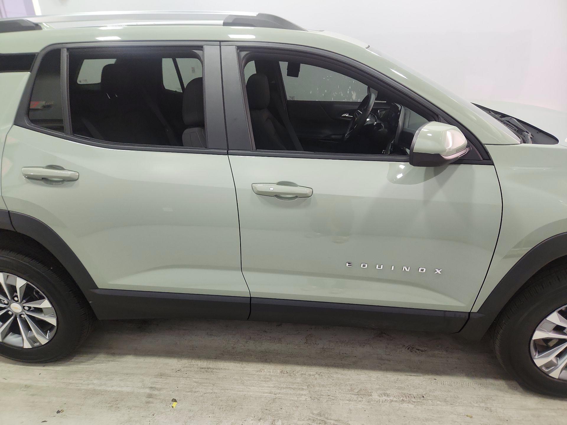 Thumbnail: 2025 Chevrolet Equinox - 4