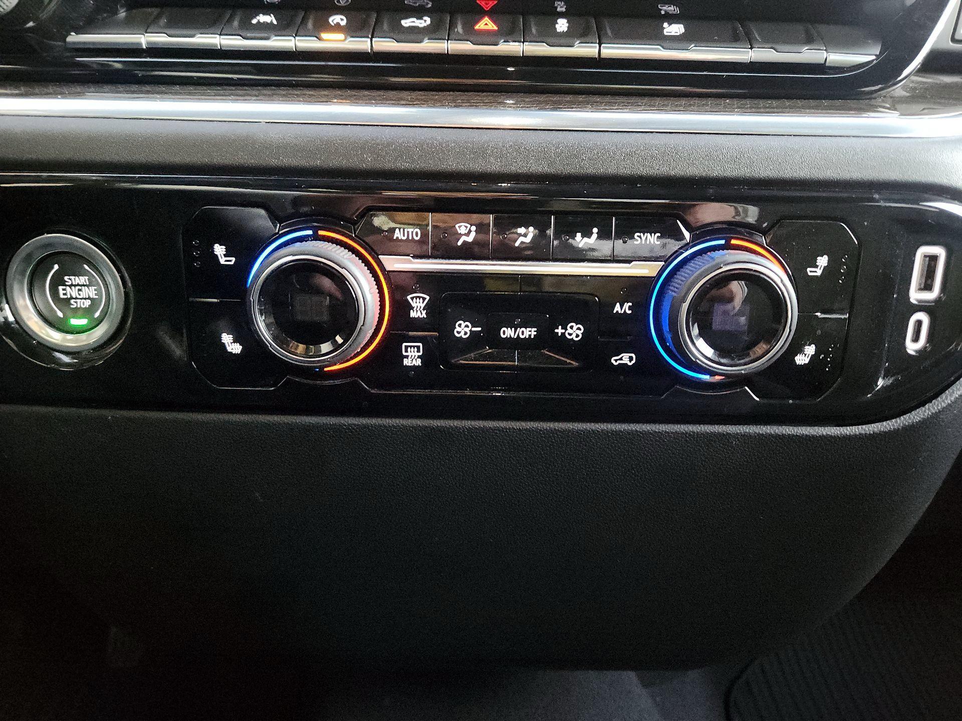 Thumbnail: 2023 Chevrolet Silverado 1500 - 17