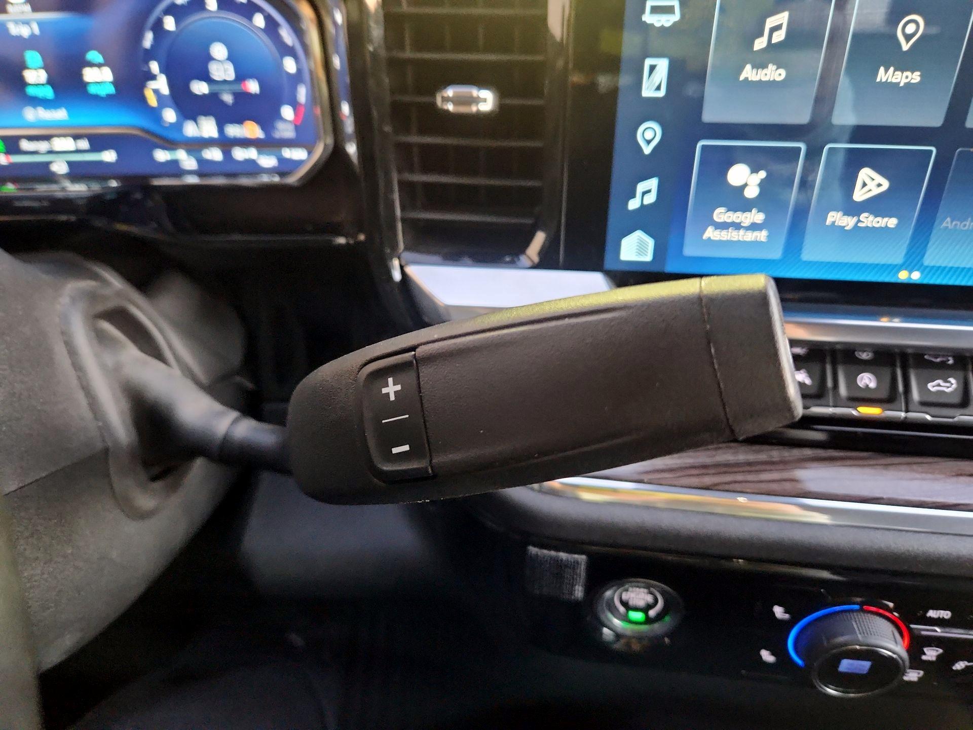 Thumbnail: 2023 Chevrolet Silverado 1500 - 18