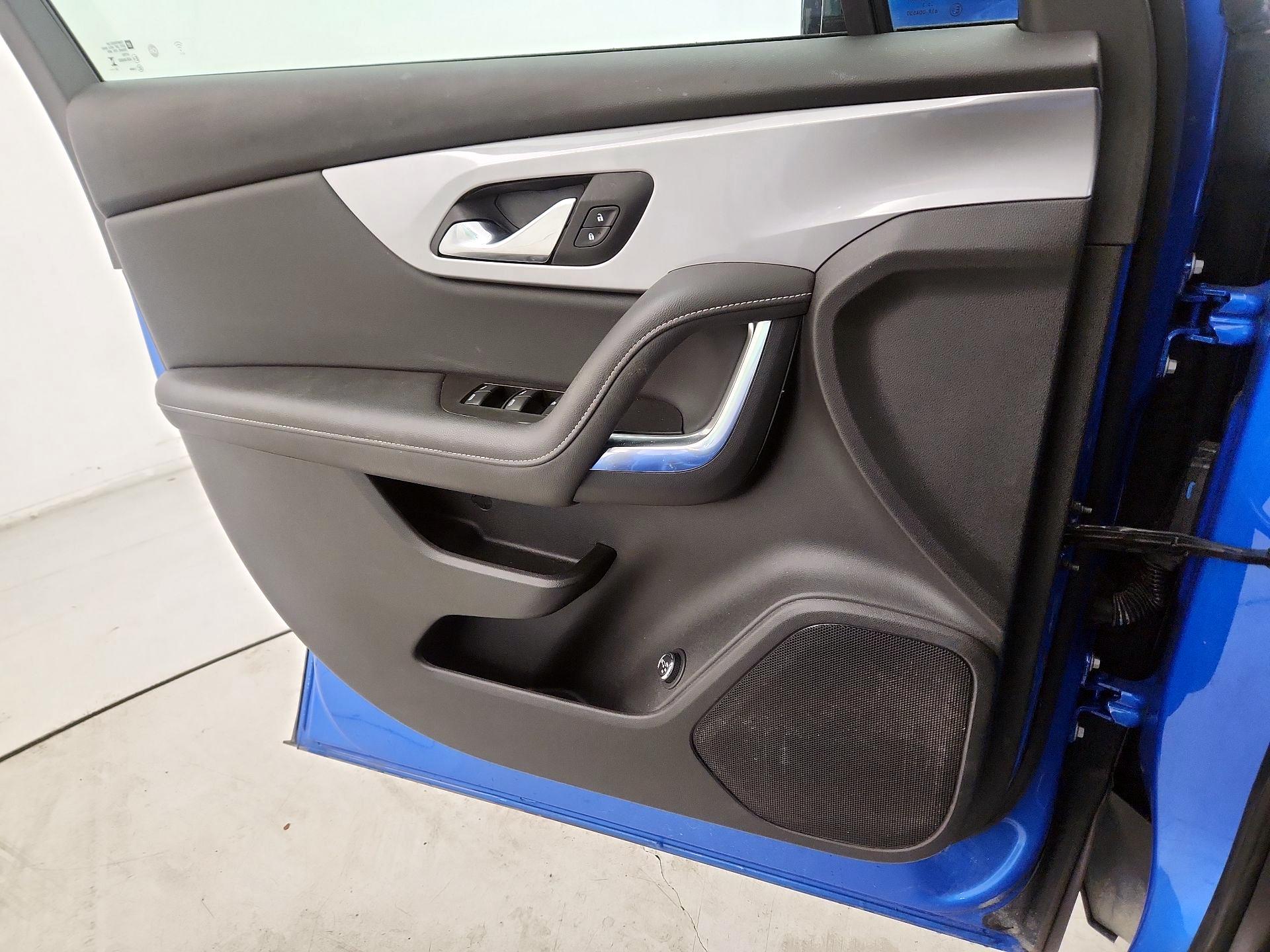 Thumbnail: 2024 Chevrolet Blazer - 12