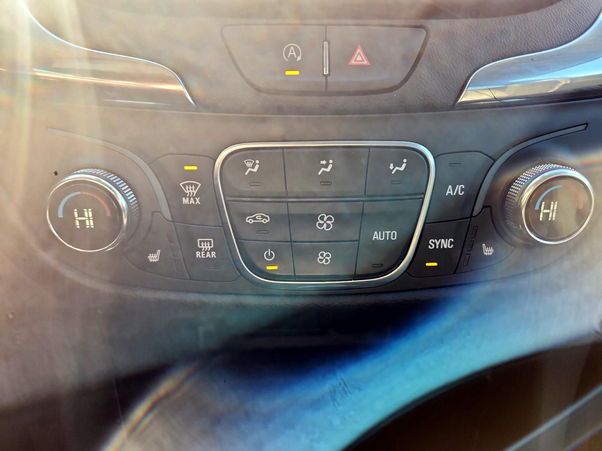 Thumbnail: 2024 Chevrolet Equinox - 17