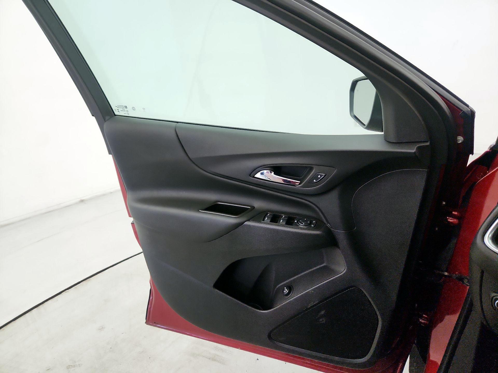 Thumbnail: 2024 Chevrolet Equinox - 12