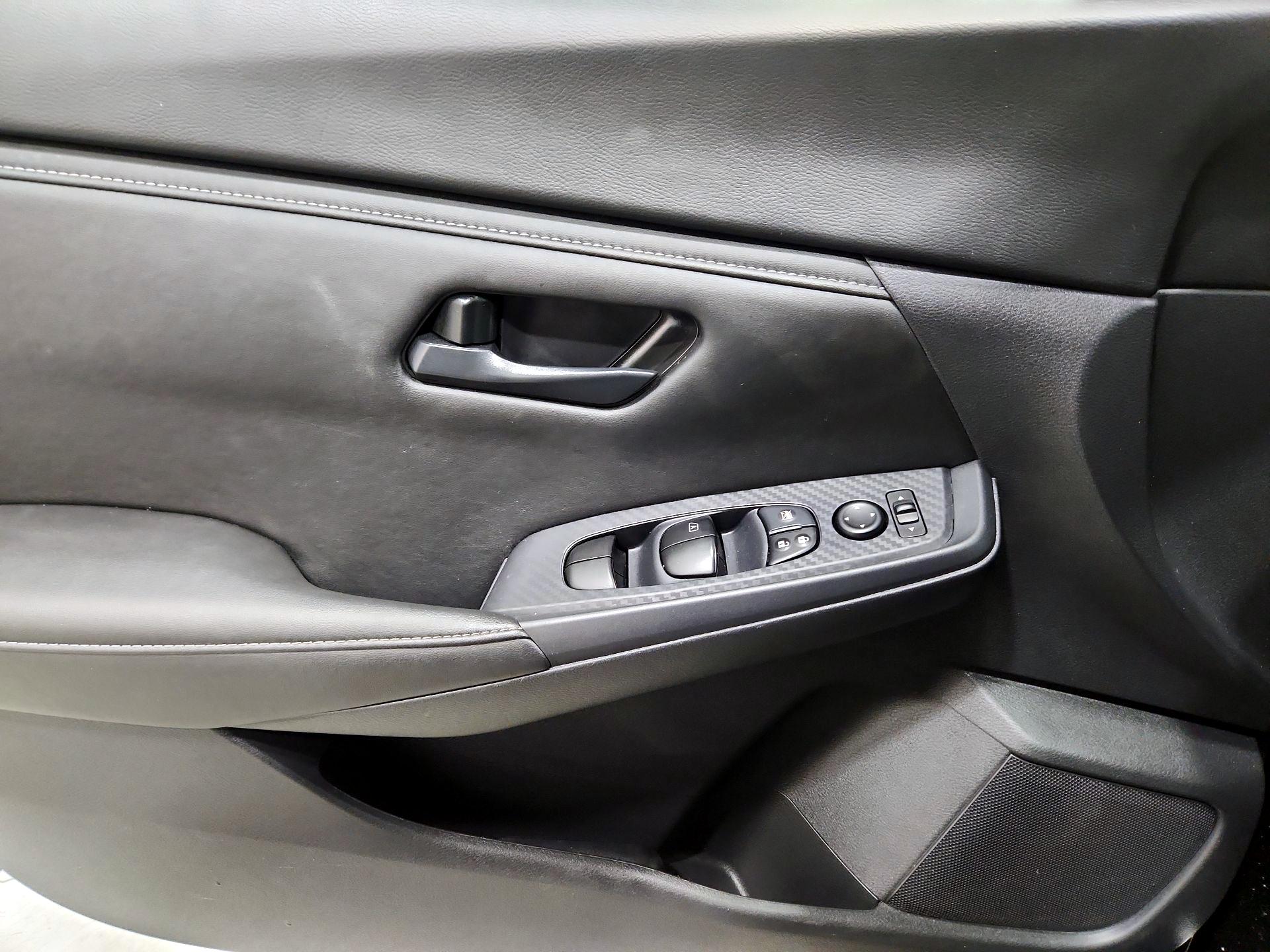 Thumbnail: 2025 Nissan Sentra - 12