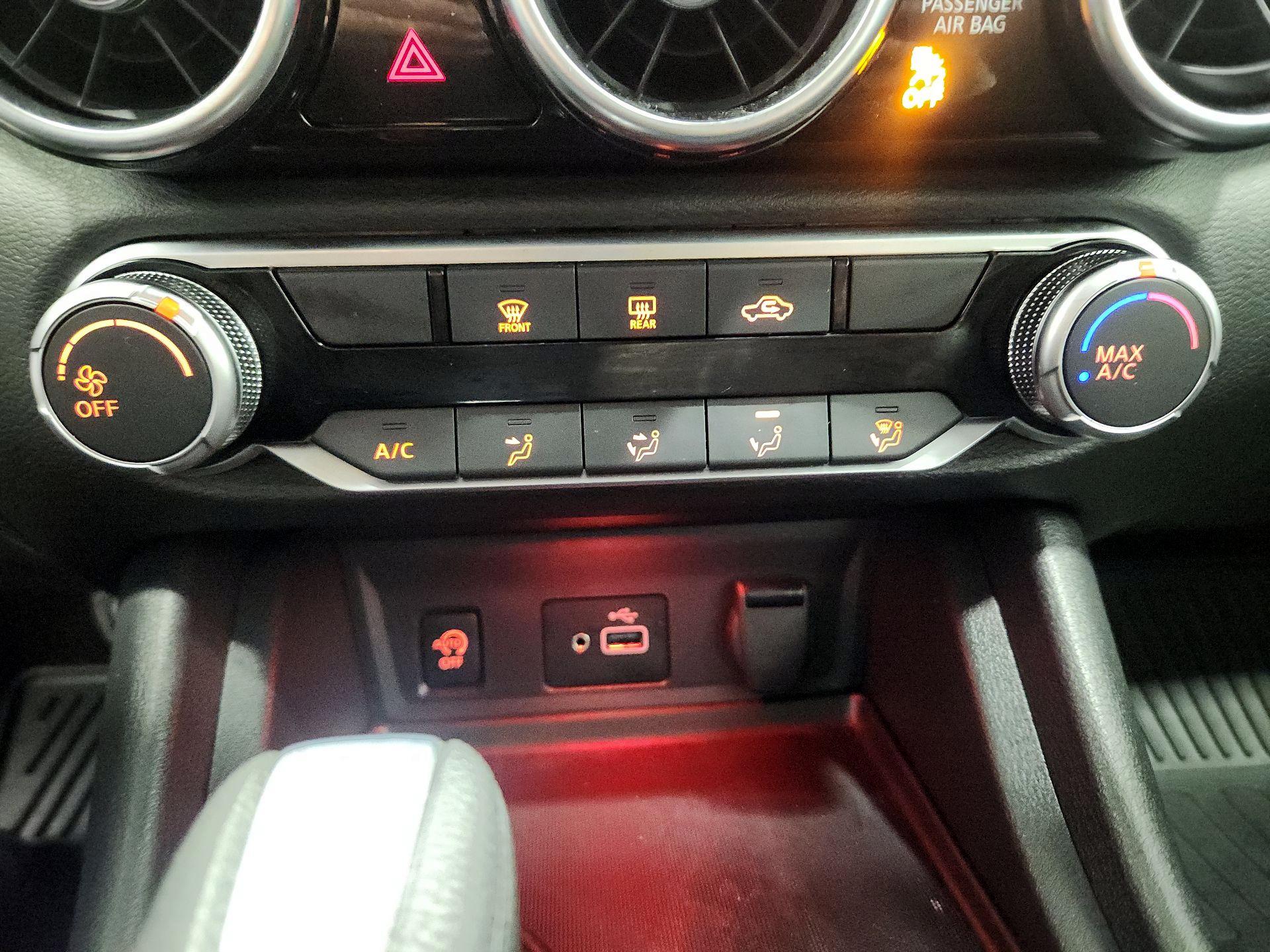 Thumbnail: 2025 Nissan Sentra - 16