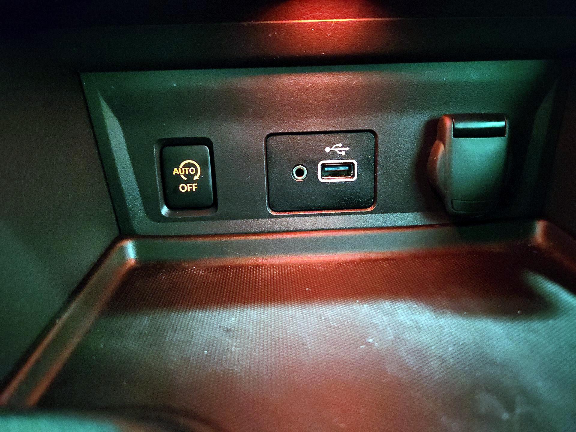 Thumbnail: 2025 Nissan Sentra - 18