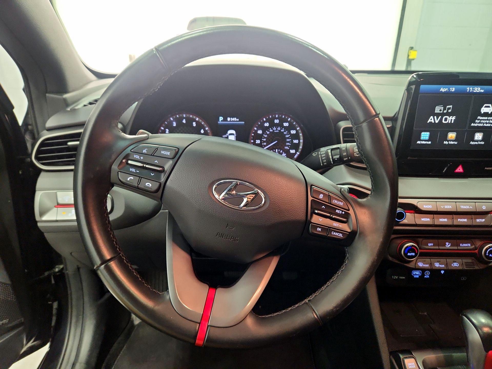 Thumbnail: 2020 Hyundai Veloster - 10