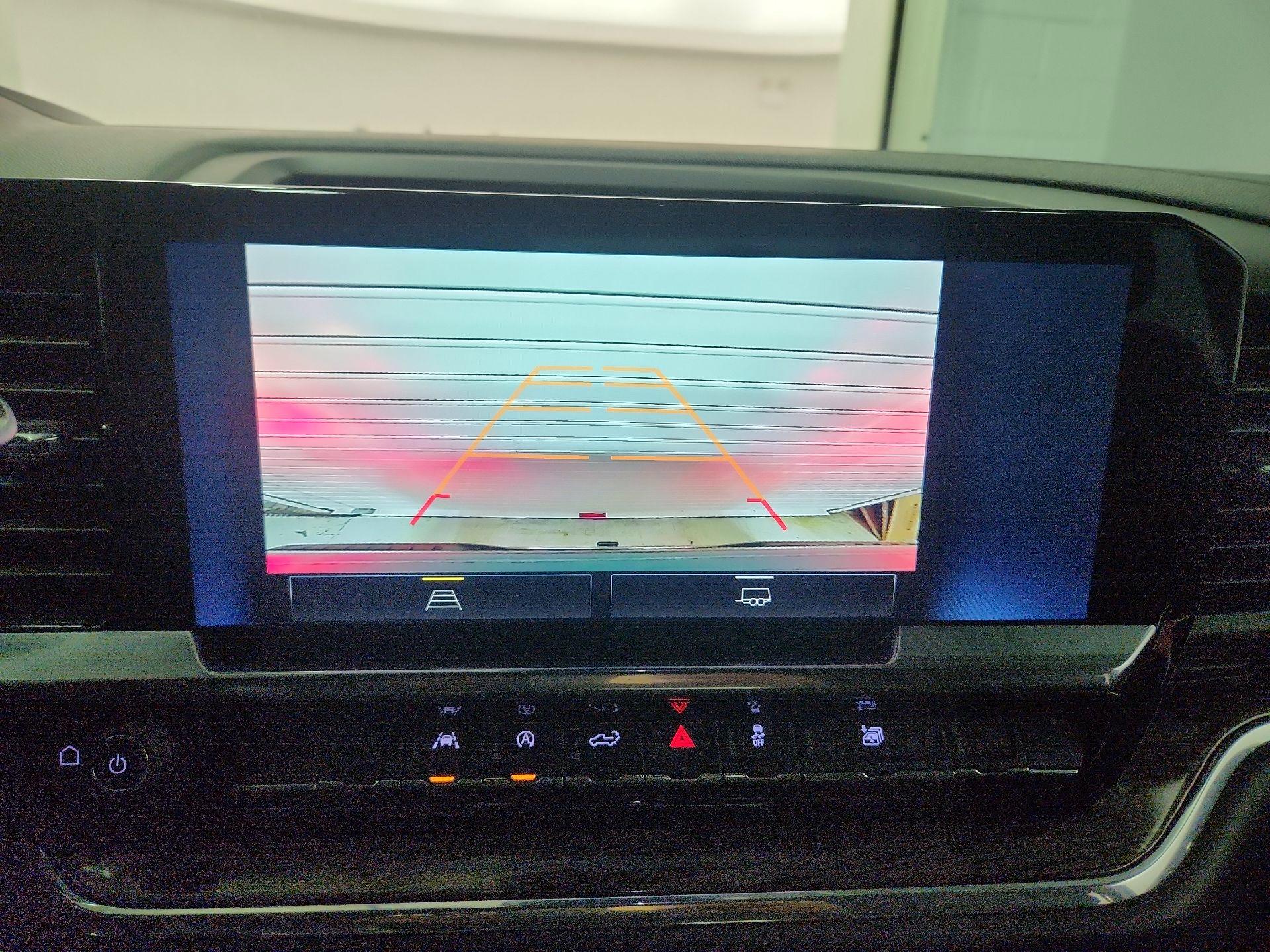 Thumbnail: 2023 Chevrolet Silverado 1500 - 14