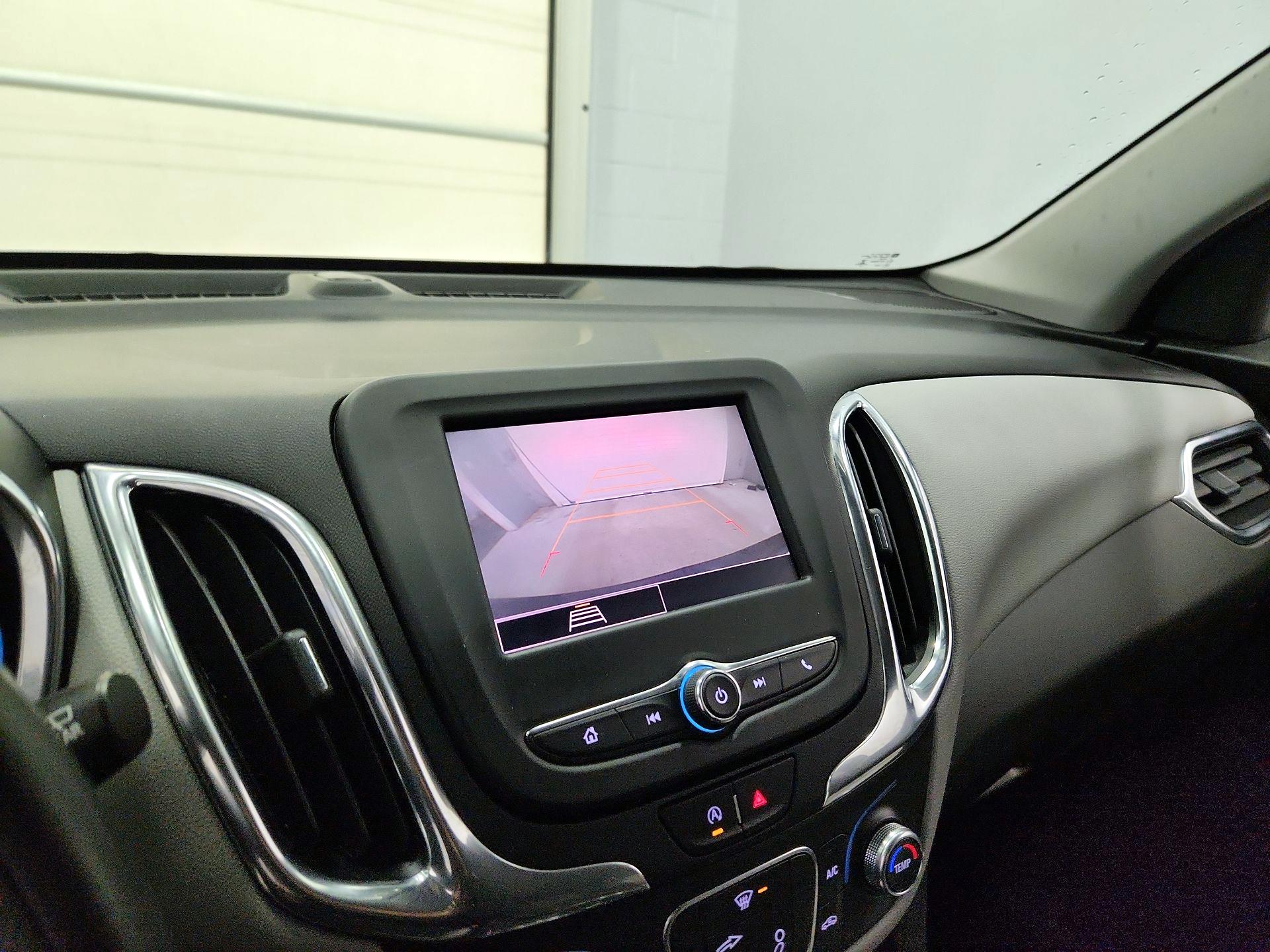 Thumbnail: 2022 Chevrolet Equinox - 14