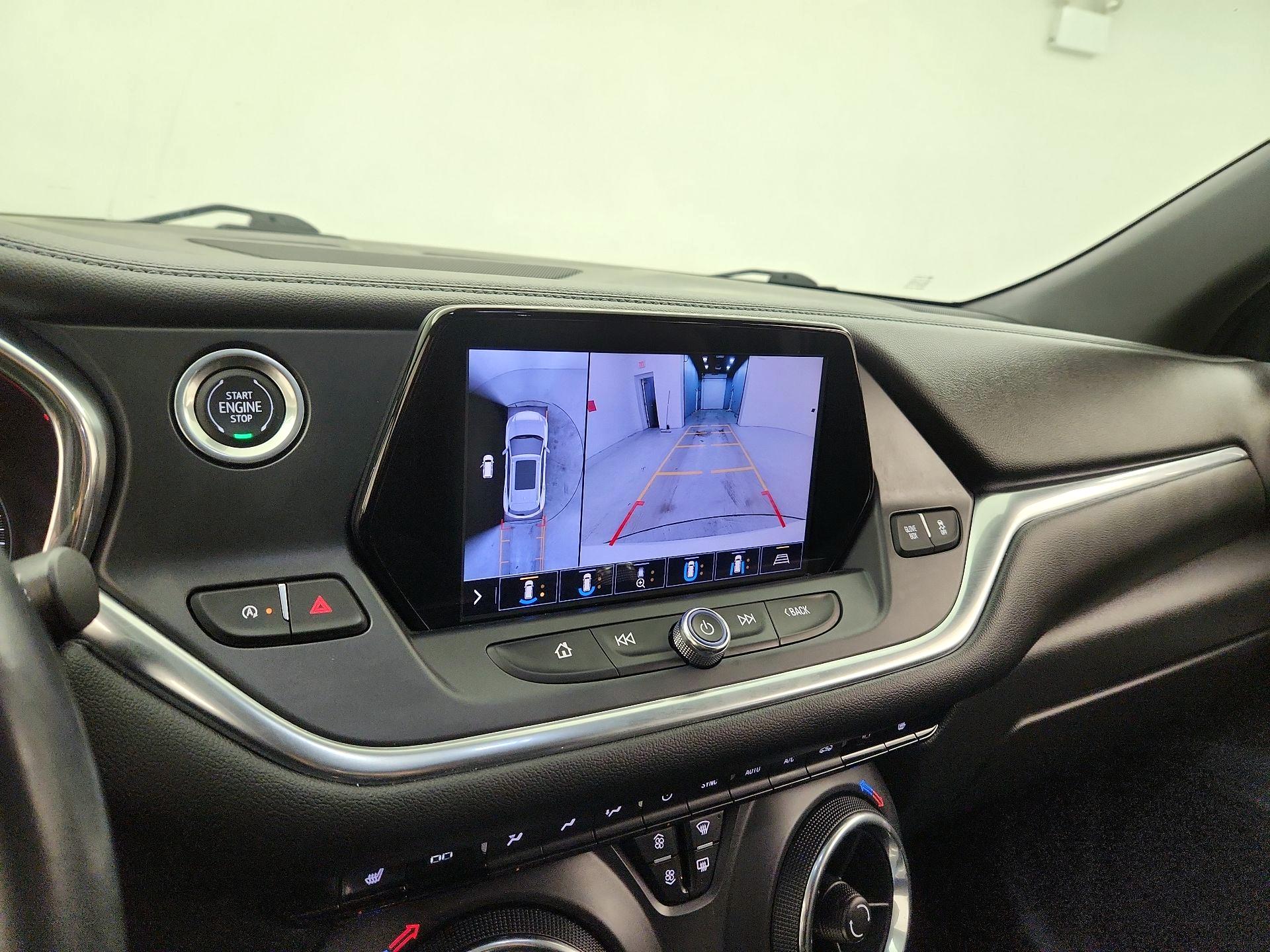 Thumbnail: 2020 Chevrolet Blazer - 15