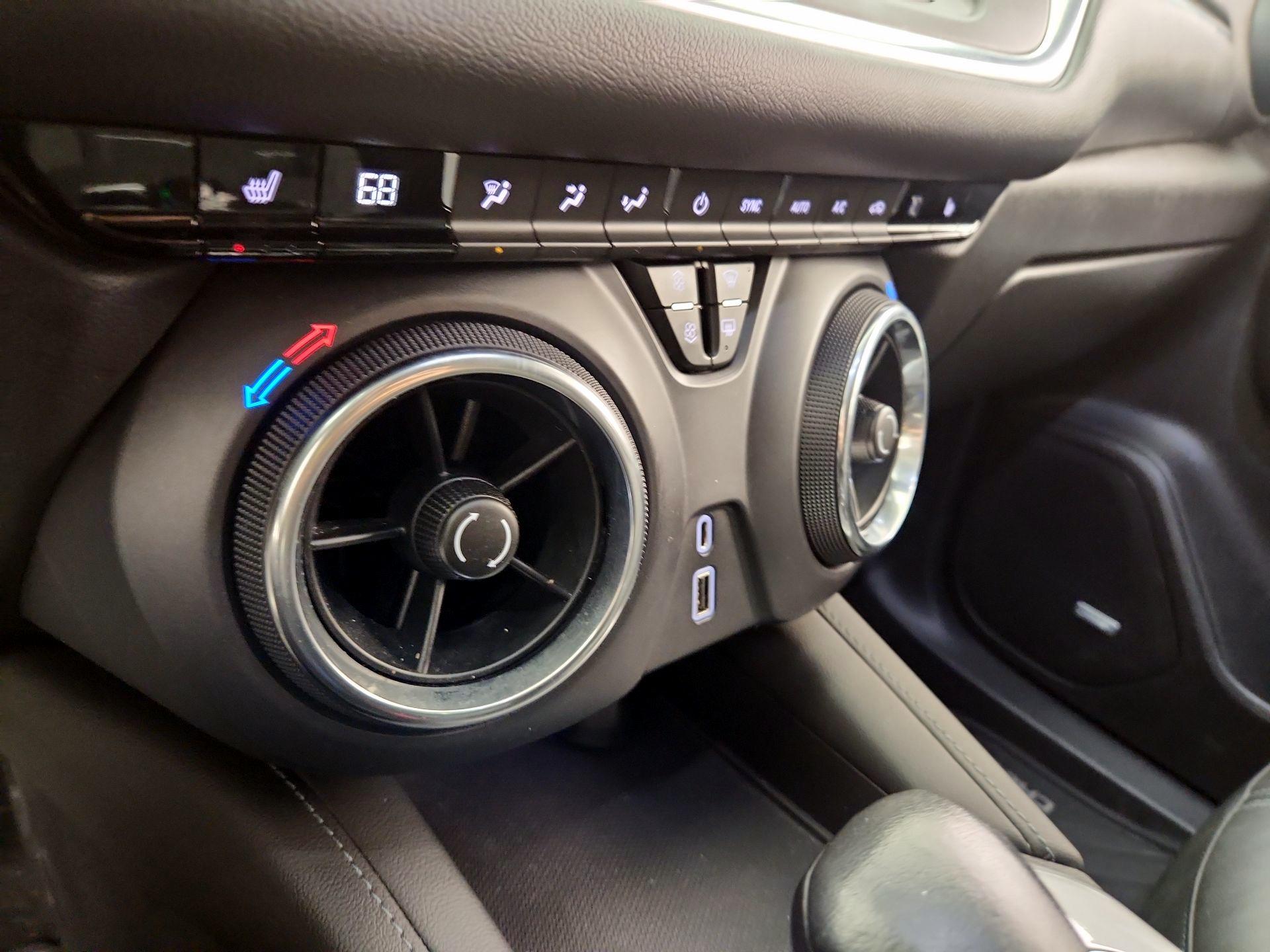 Thumbnail: 2020 Chevrolet Blazer - 17