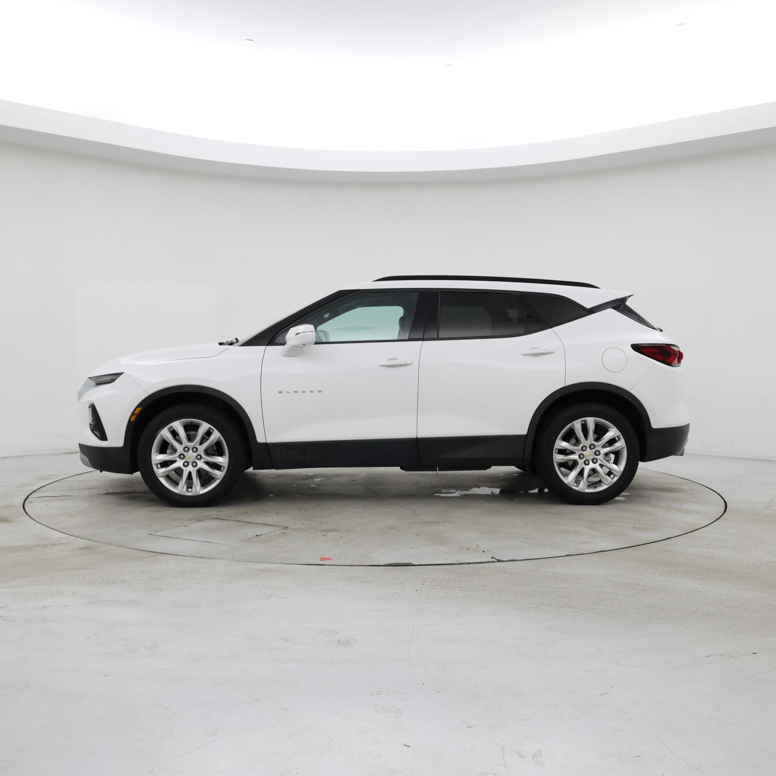 Thumbnail: 2020 Chevrolet Blazer - 3