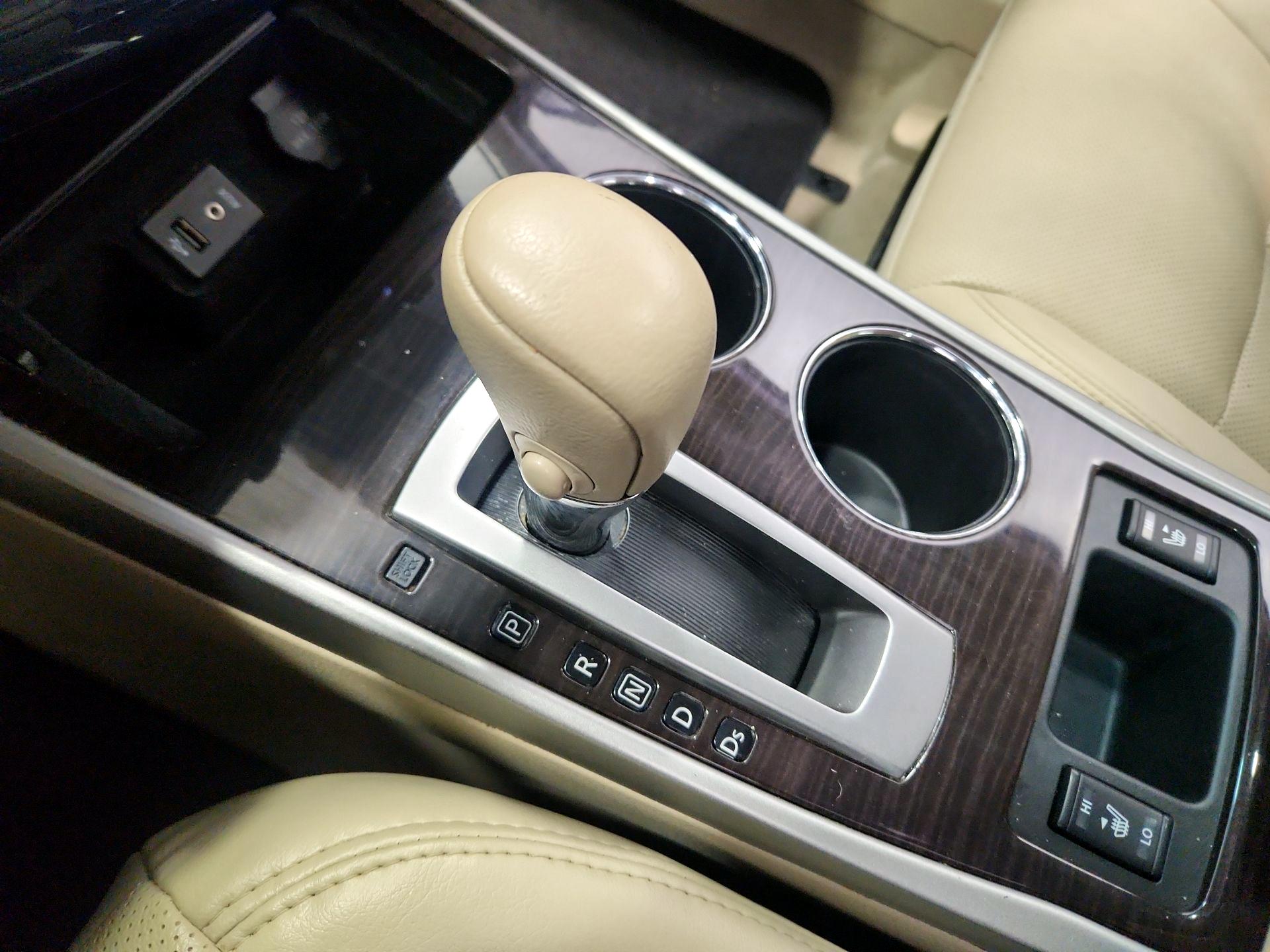 Thumbnail: 2014 Nissan Altima - 17