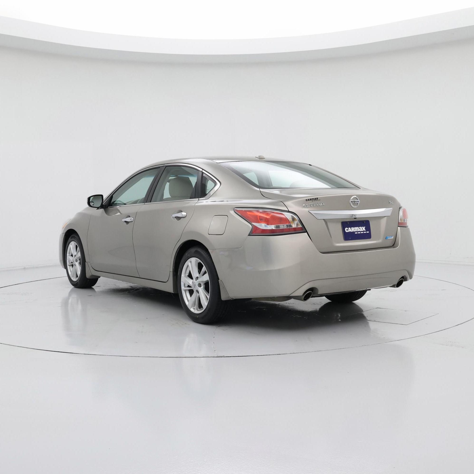 Thumbnail: 2014 Nissan Altima - 2