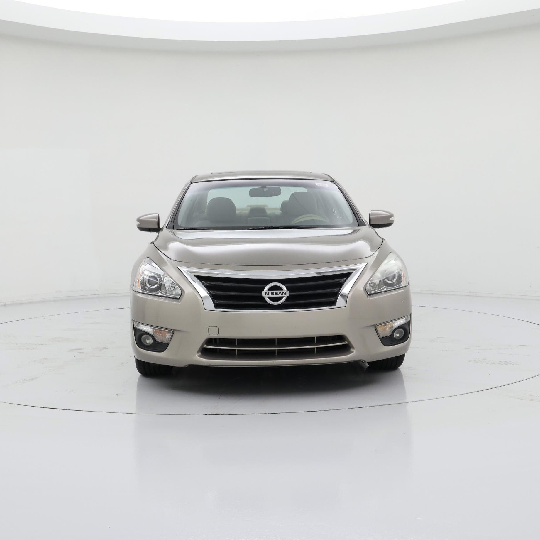 Thumbnail: 2014 Nissan Altima - 5