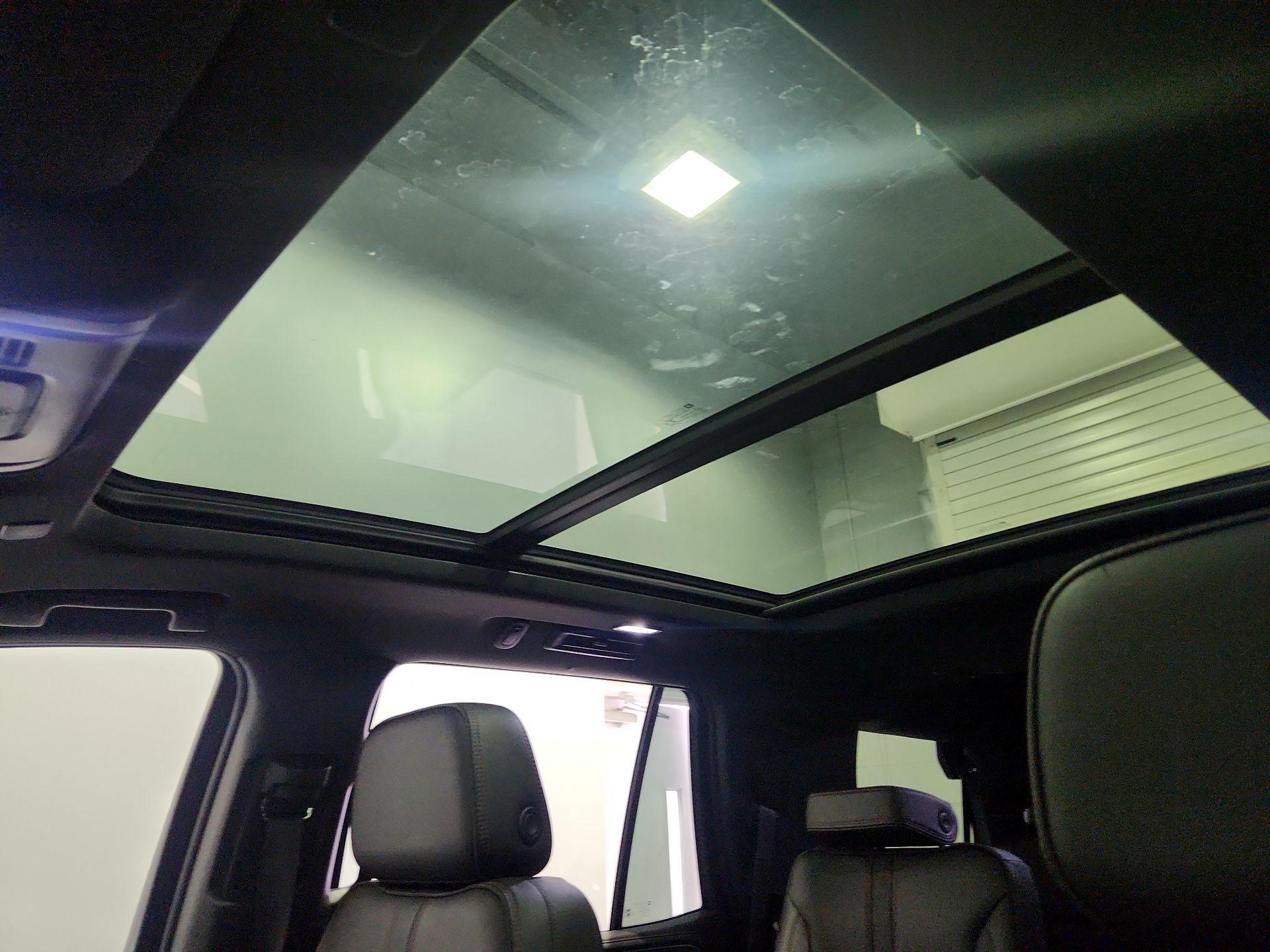 Thumbnail: 2021 Chevrolet Tahoe - 19