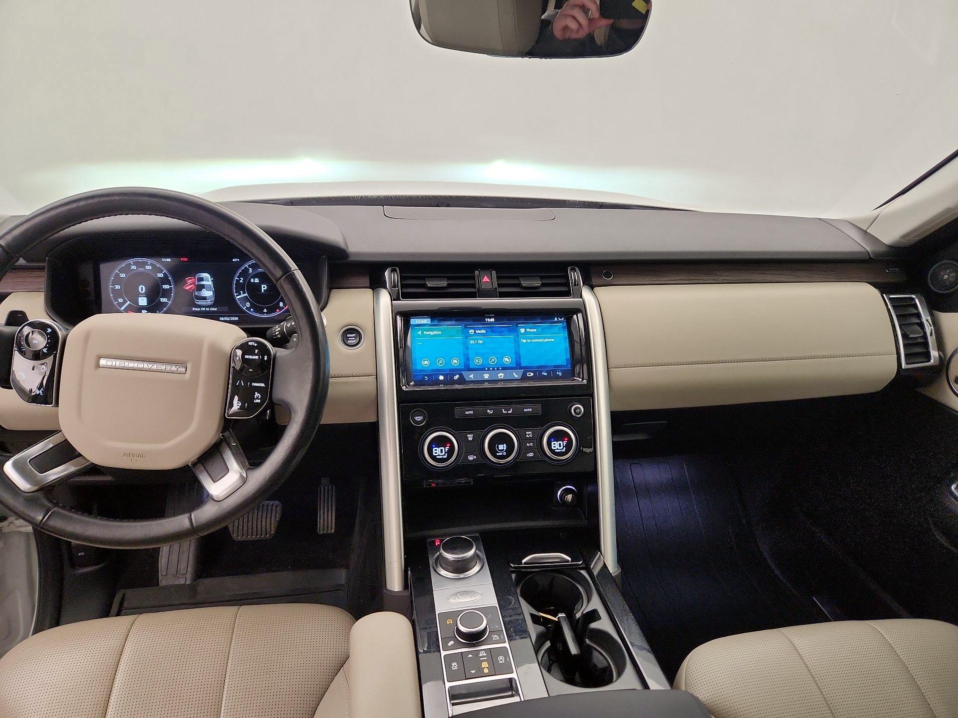 Thumbnail: 2019 Land Rover Discovery - 8