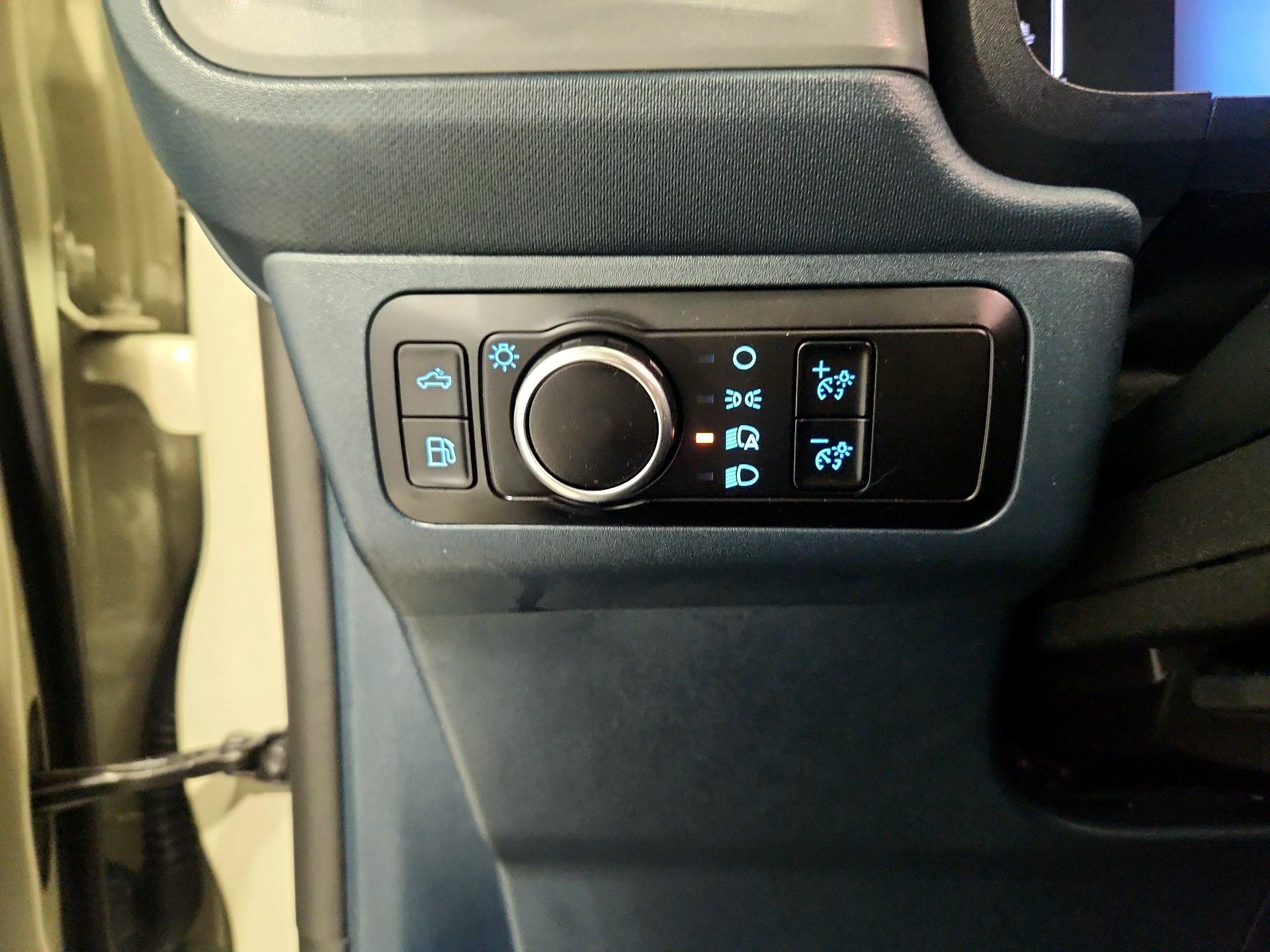 Thumbnail: 2025 Ford Maverick - 13