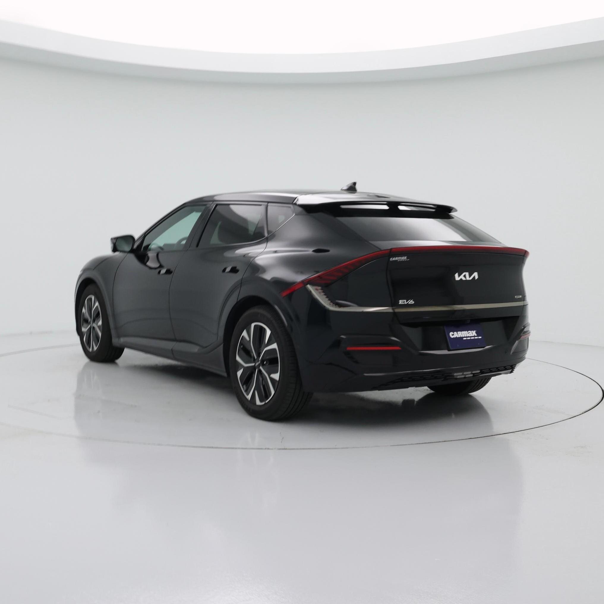 Thumbnail: 2023 Kia EV6 - 2