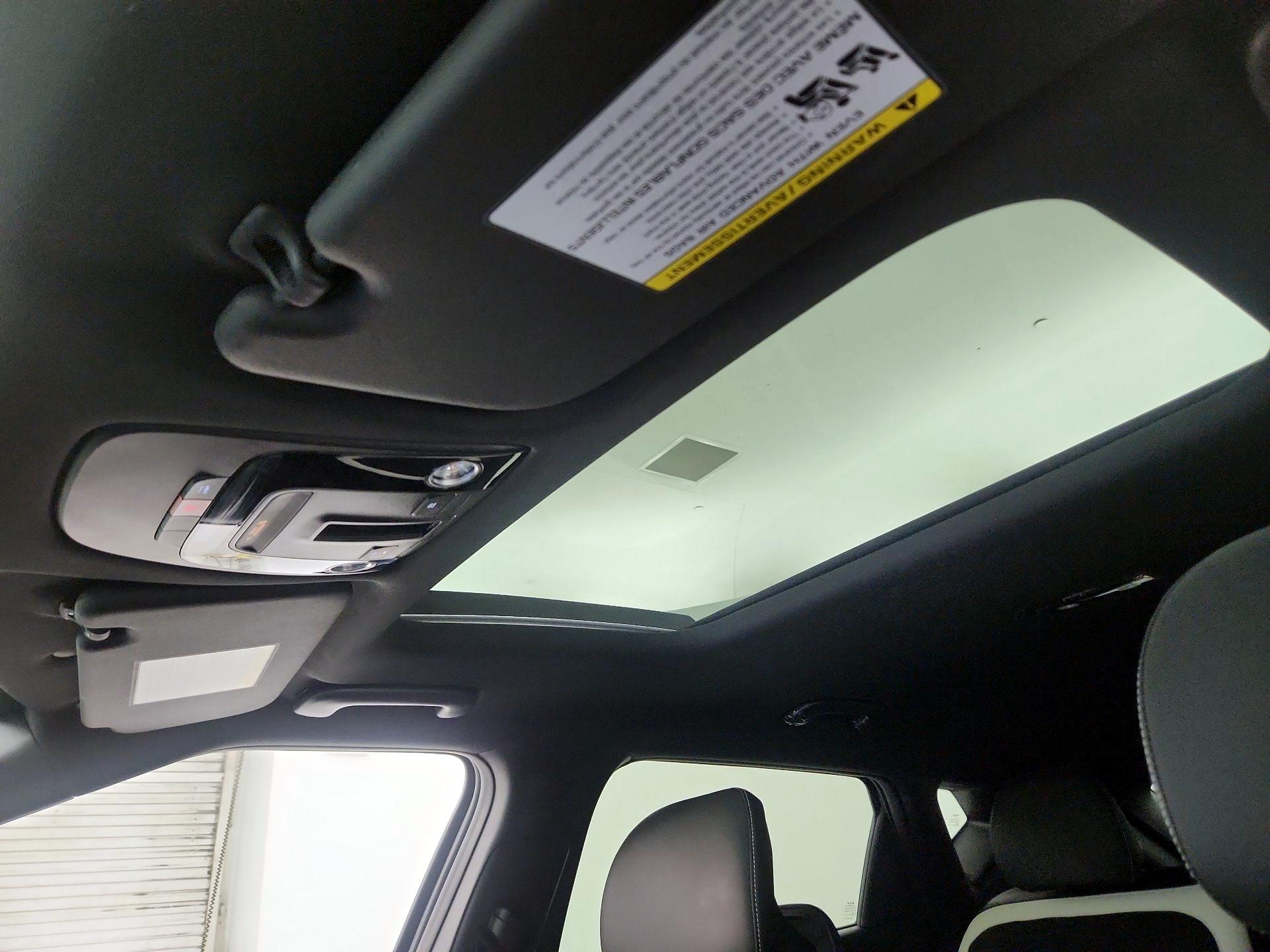 Thumbnail: 2023 Kia EV6 - 20