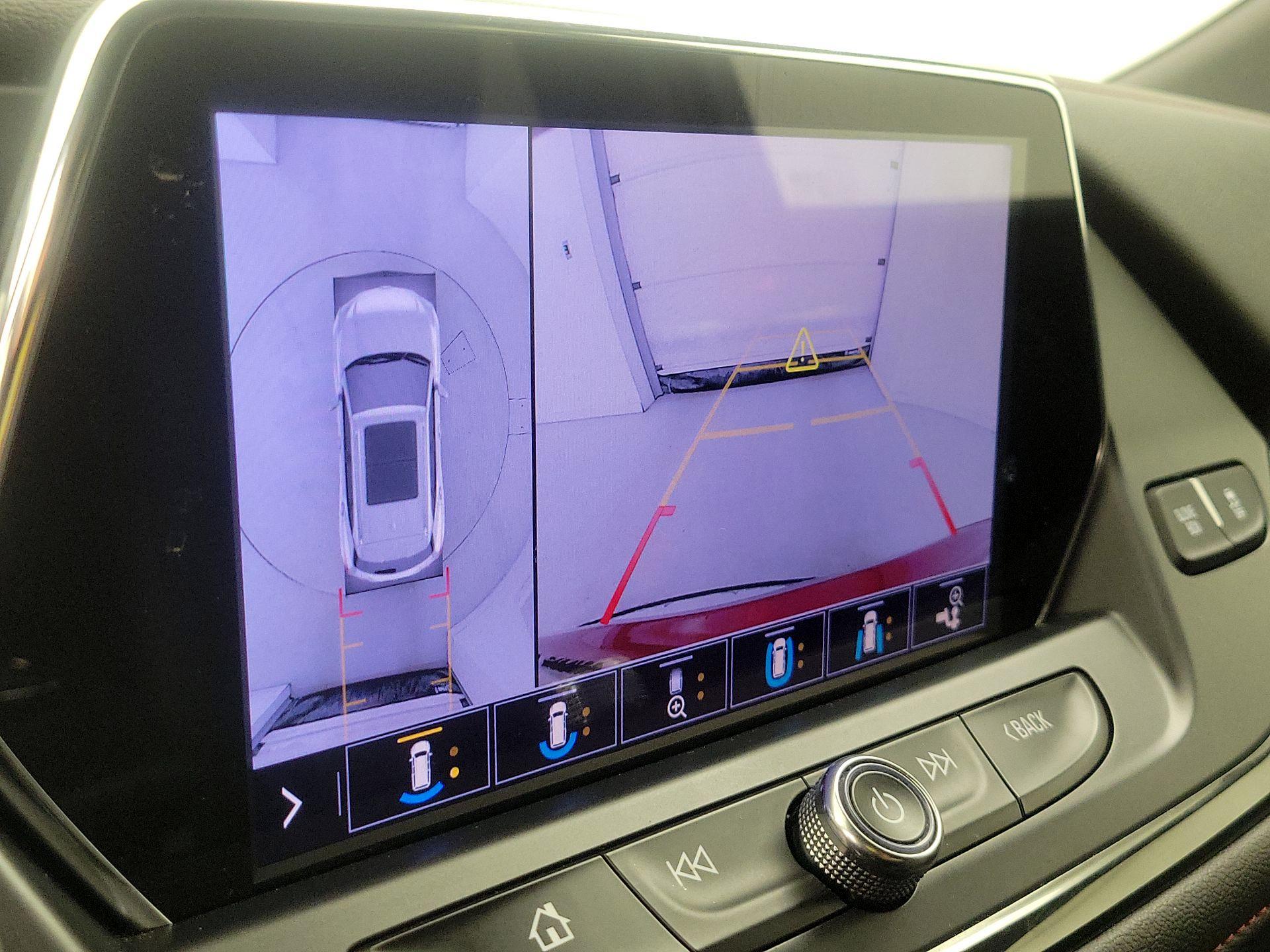 Thumbnail: 2020 Chevrolet Blazer - 15