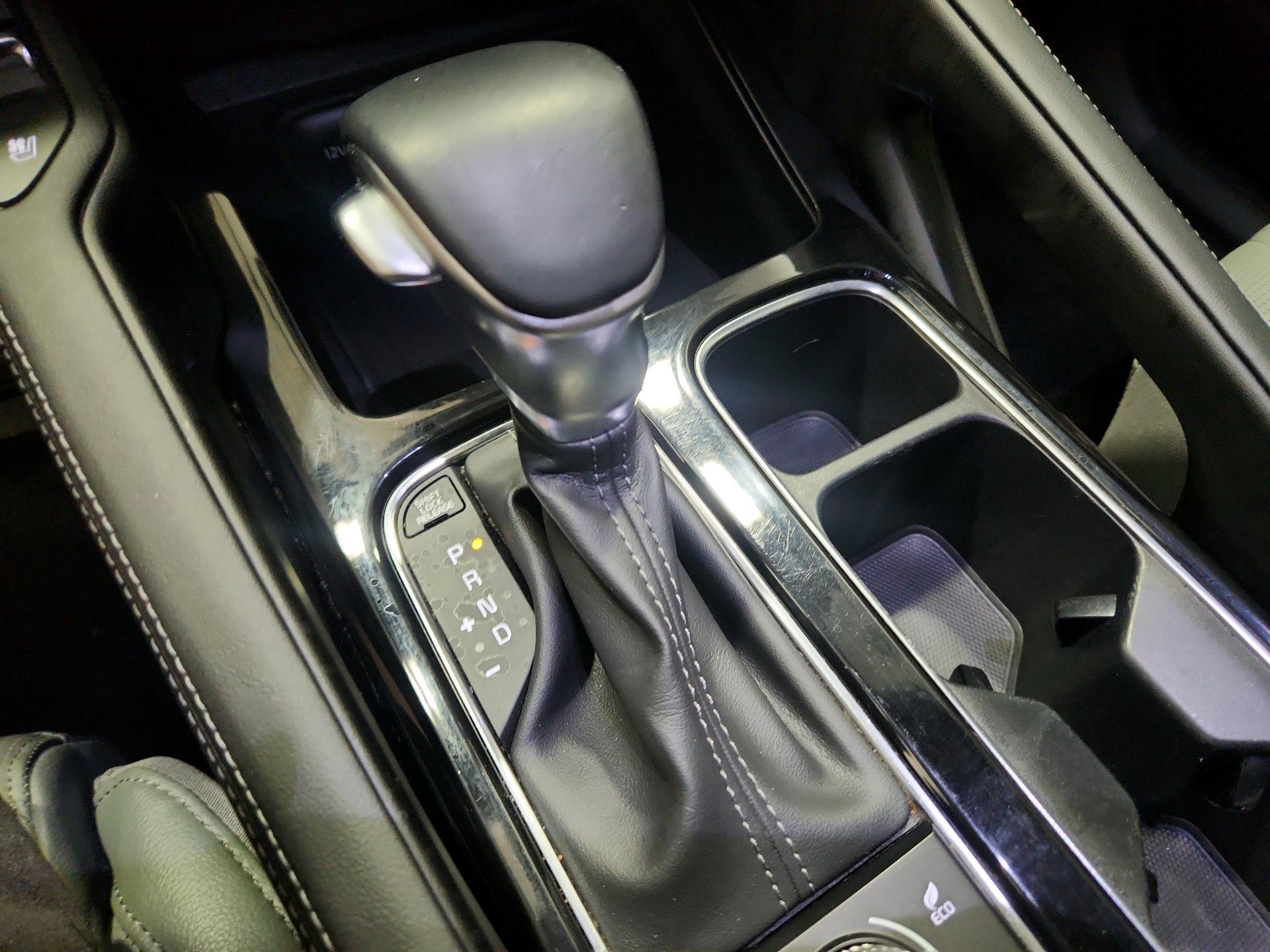 Thumbnail: 2024 Kia Telluride - 18