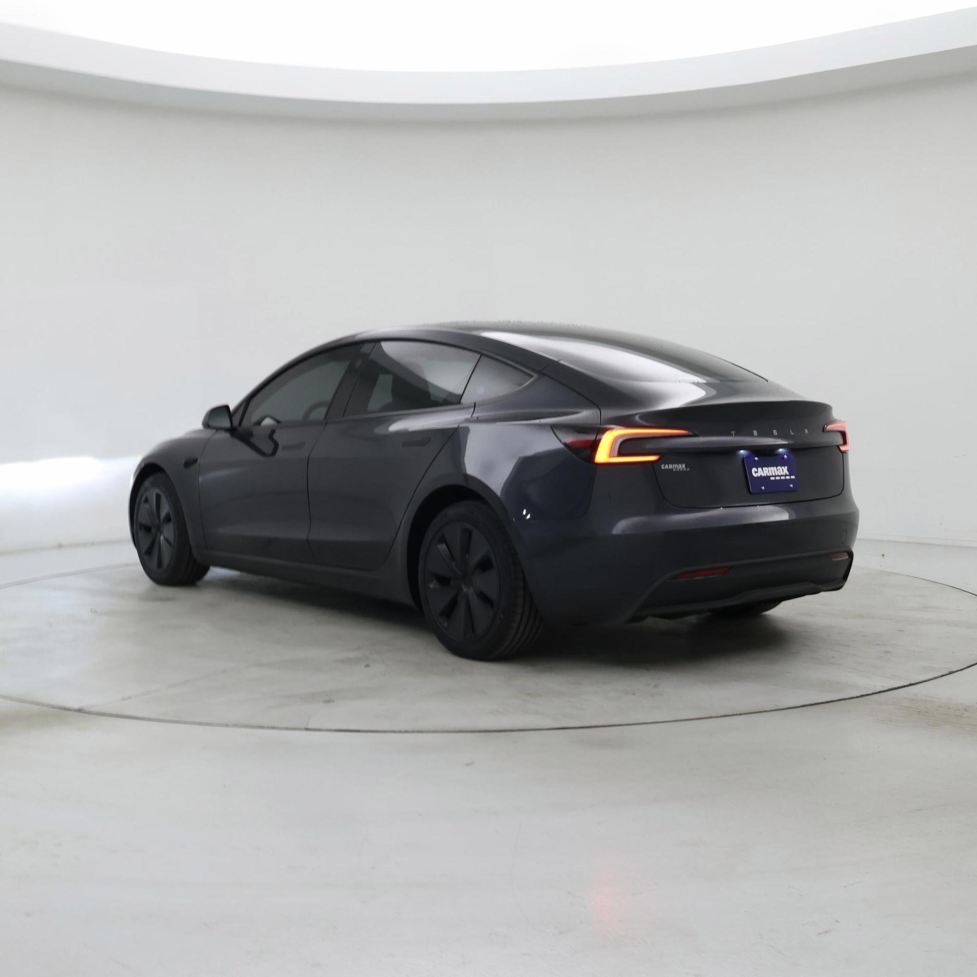 Thumbnail: 2025 Tesla Model 3 - 2