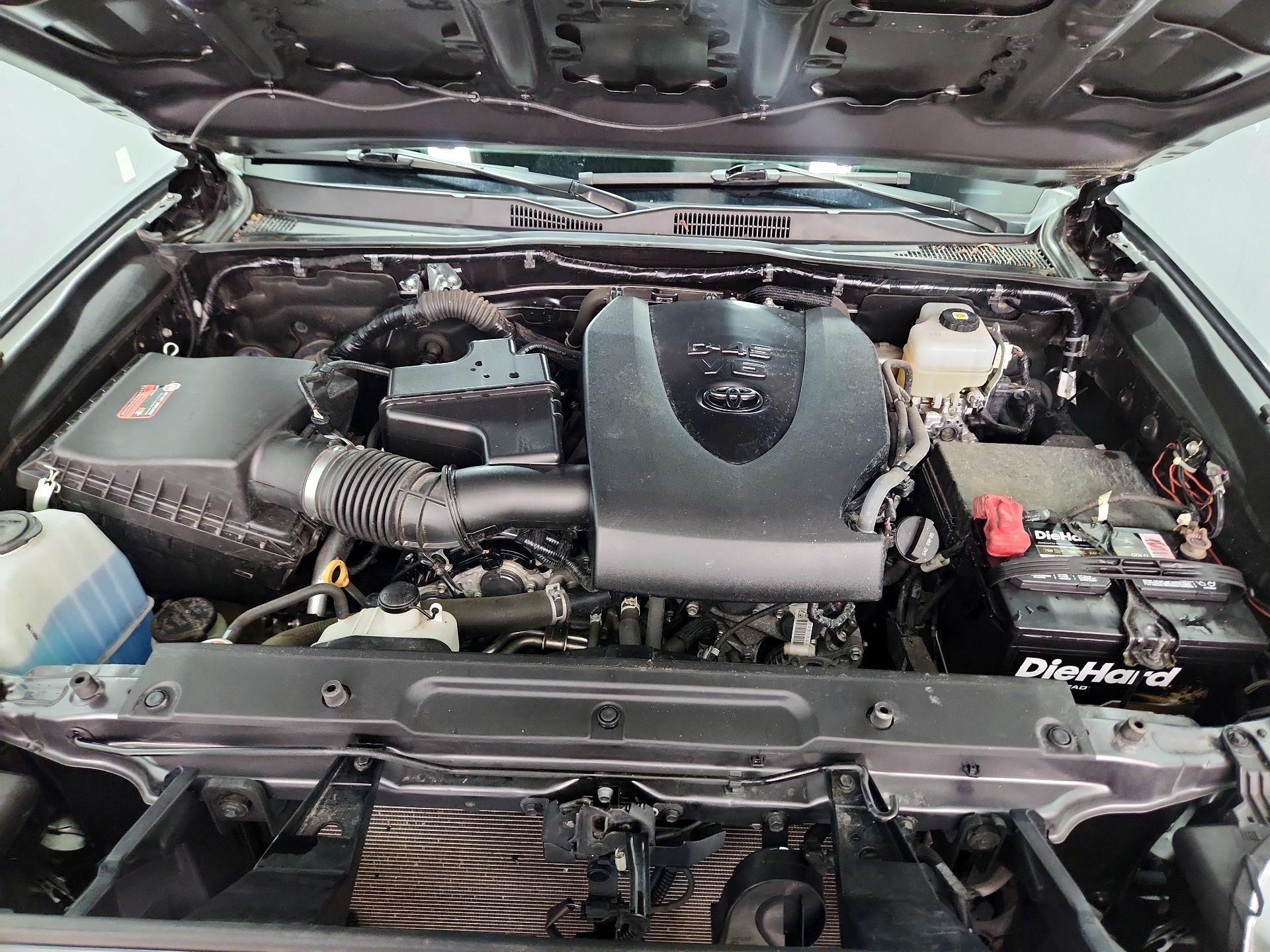 Thumbnail: 2021 Toyota Tacoma - 20