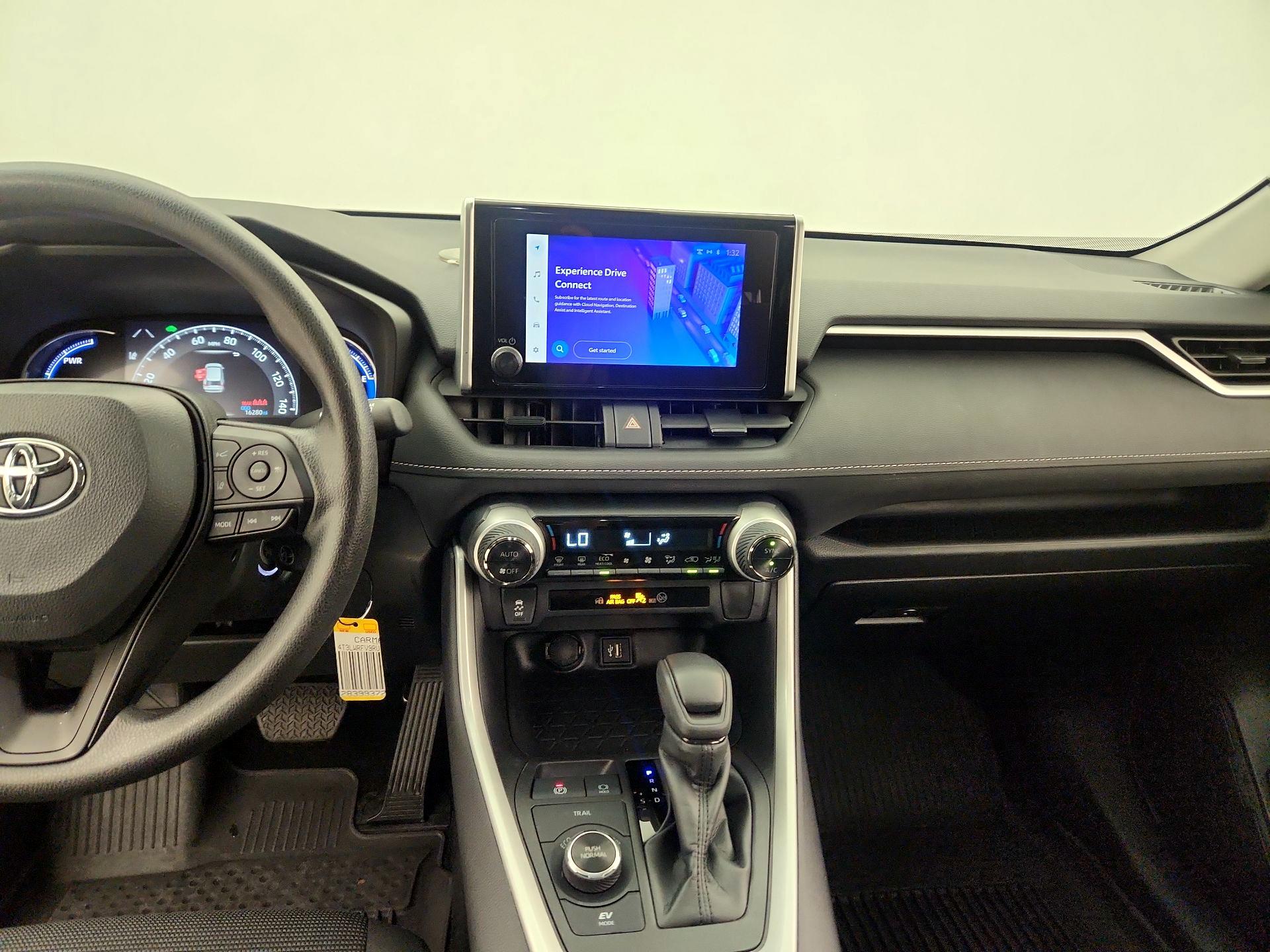 Thumbnail: 2024 Toyota RAV4 - 9