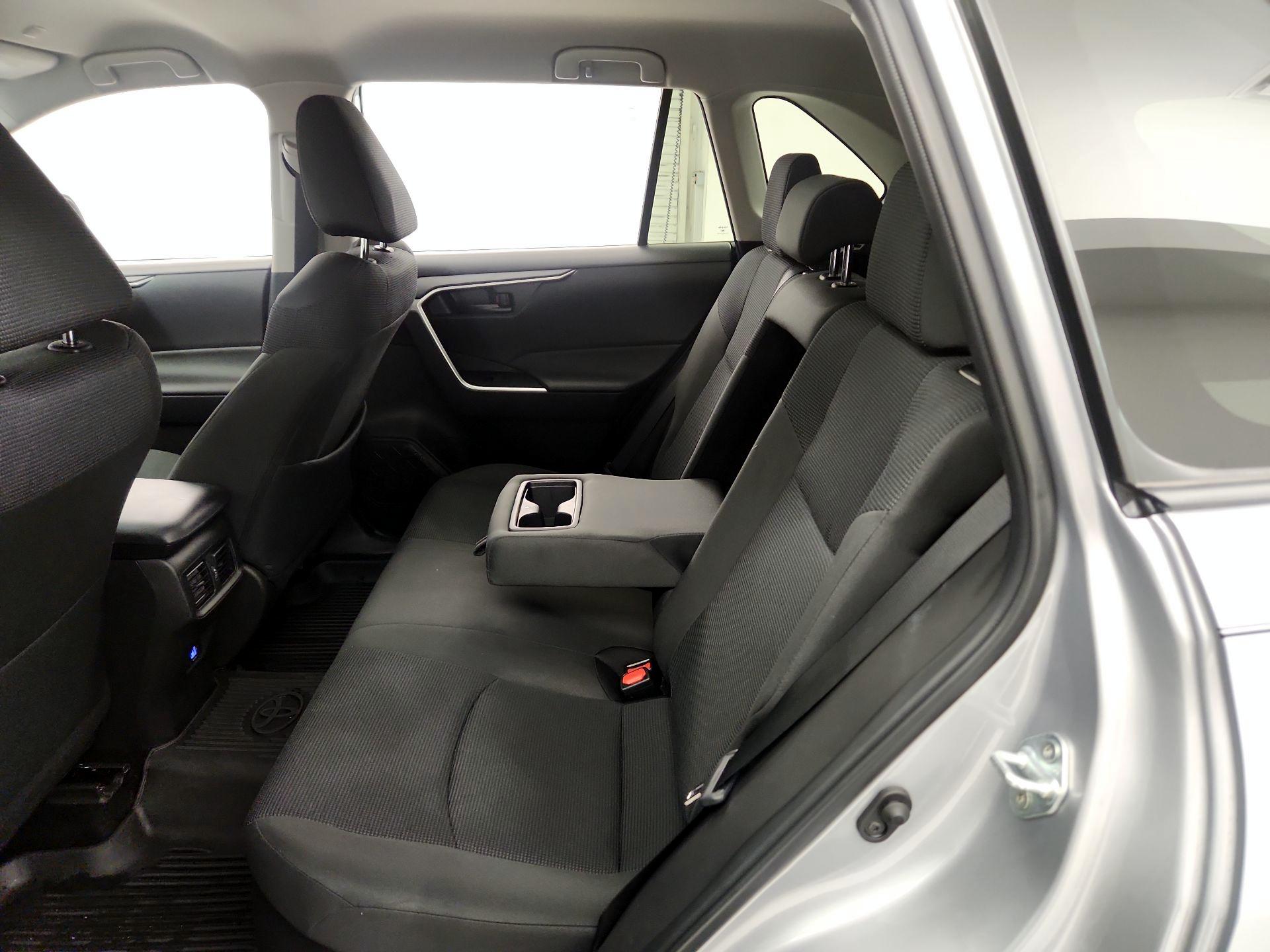 Thumbnail: 2024 Toyota RAV4 - 20