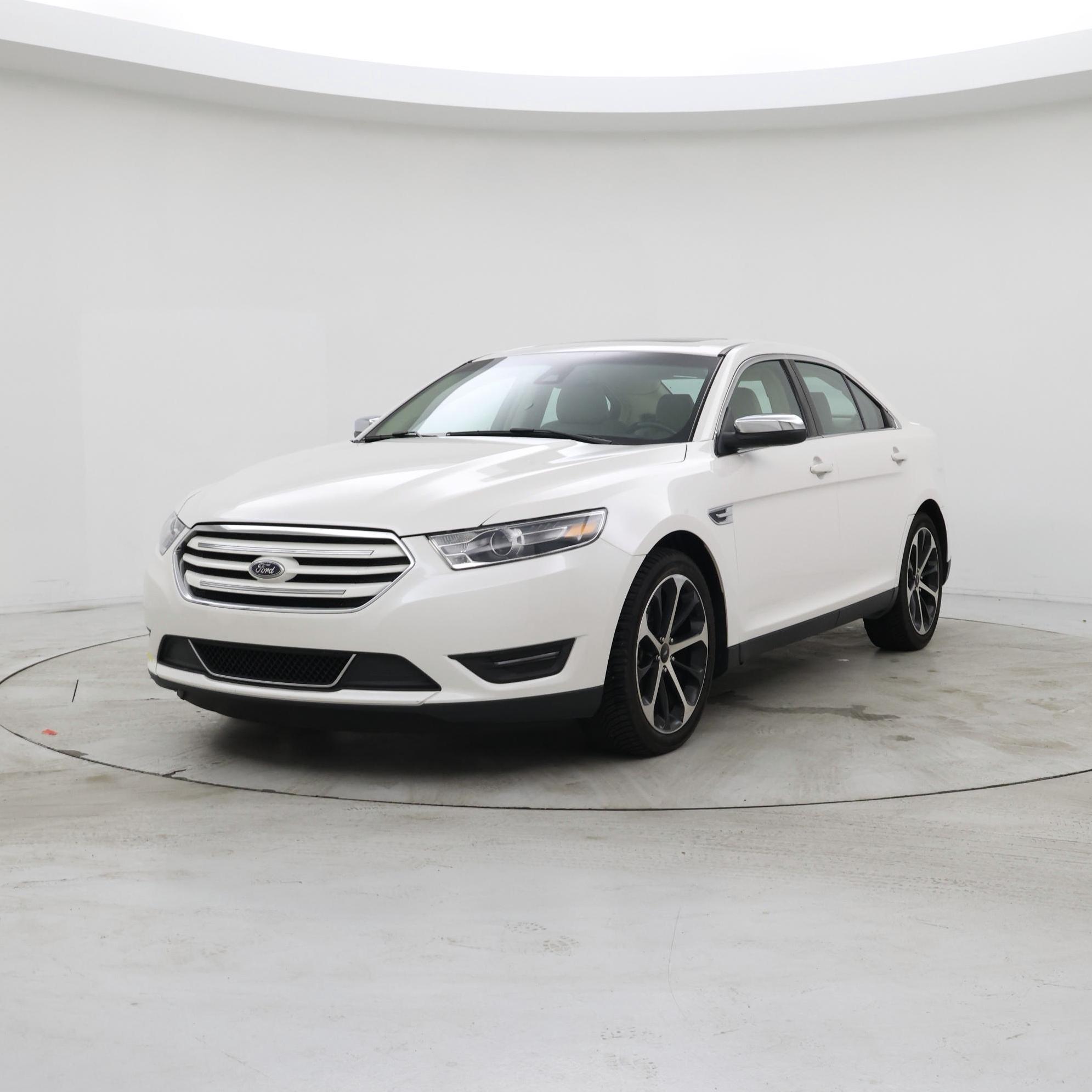 Thumbnail: 2016 Ford Taurus - 4