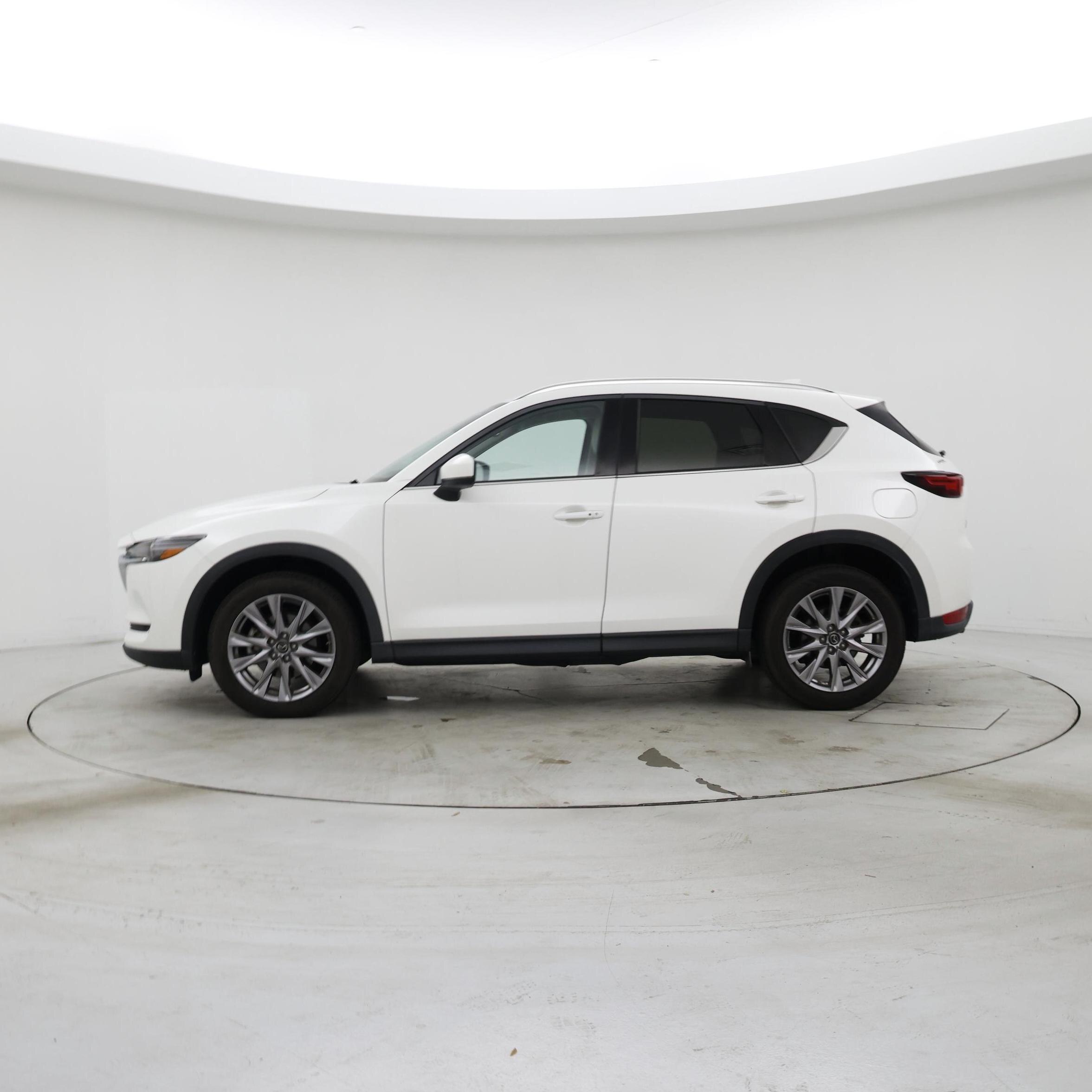 Thumbnail: 2019 Mazda CX-5 - 3