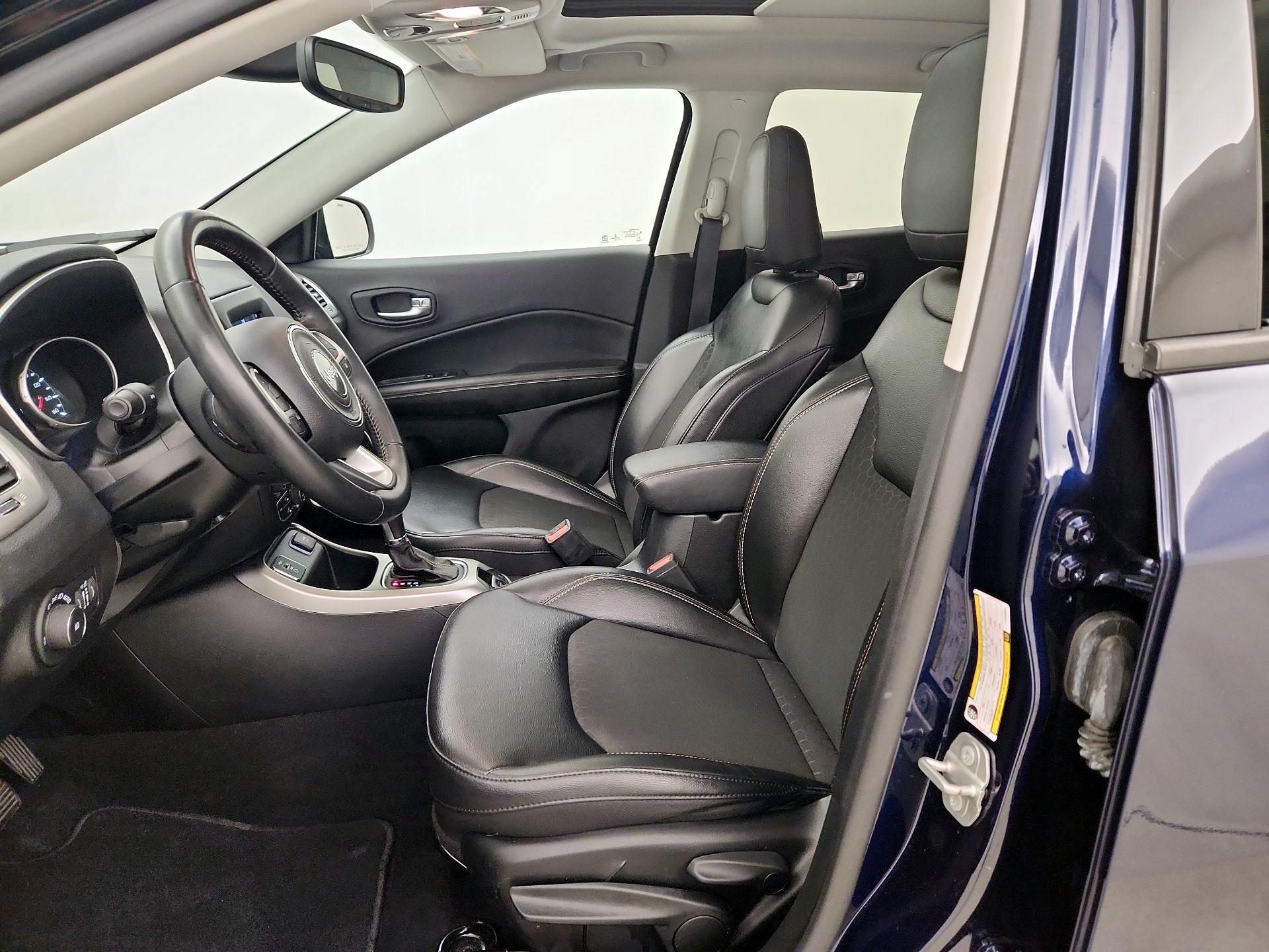 Thumbnail: 2020 Jeep Compass - 11