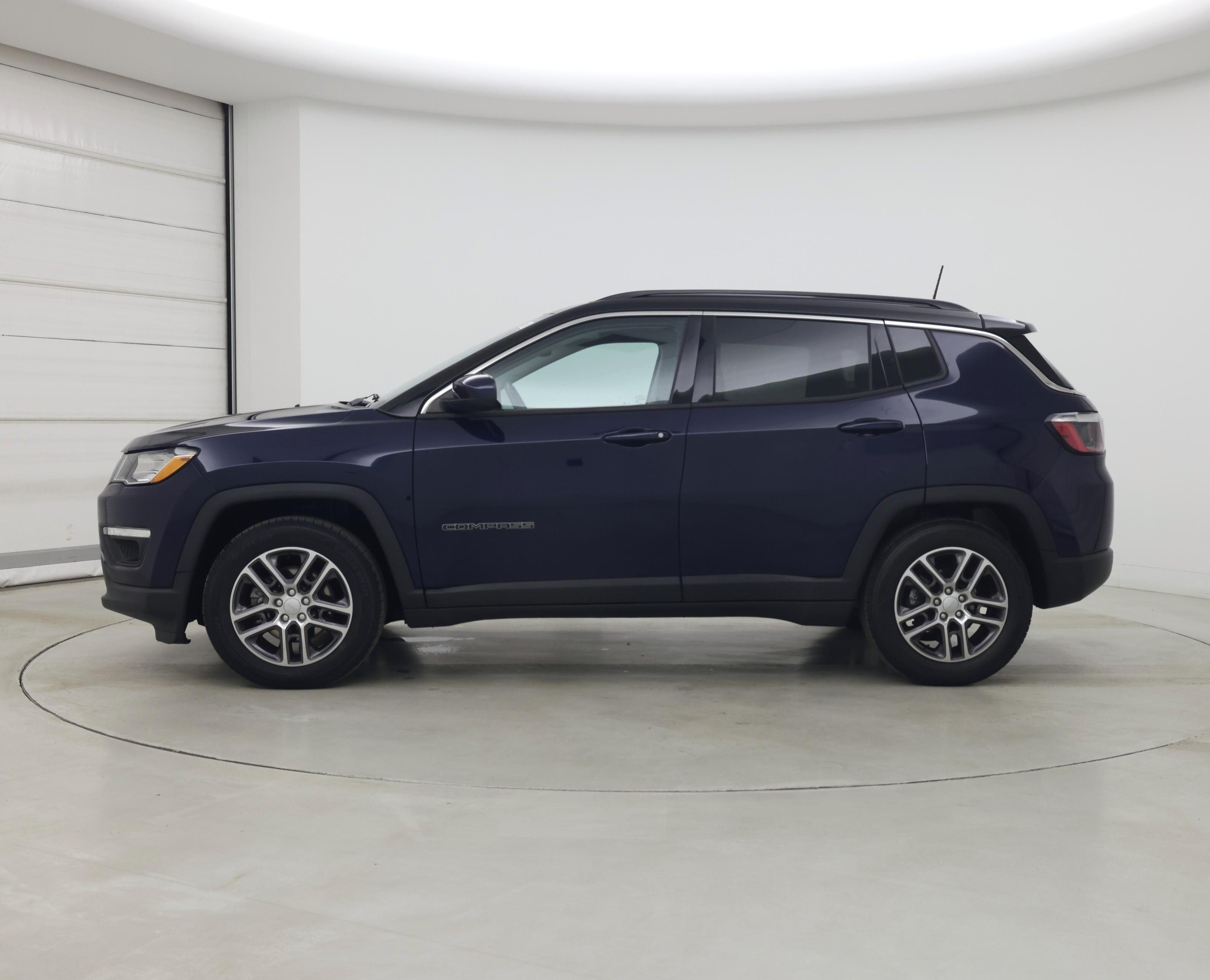Thumbnail: 2020 Jeep Compass - 3