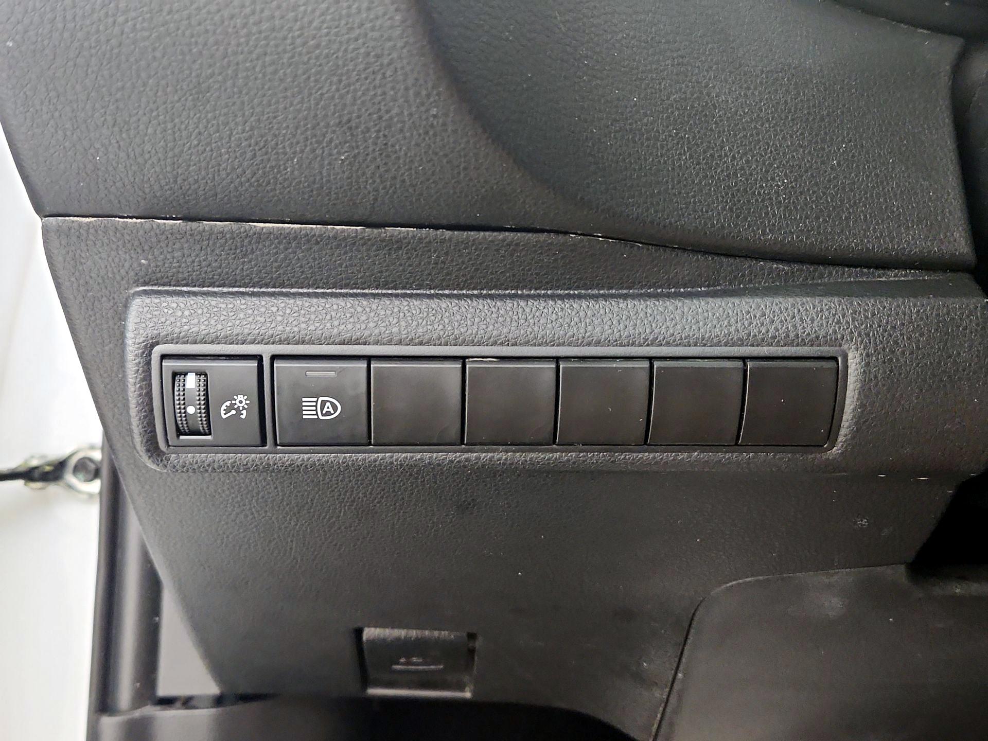 Thumbnail: 2024 Toyota Corolla - 13