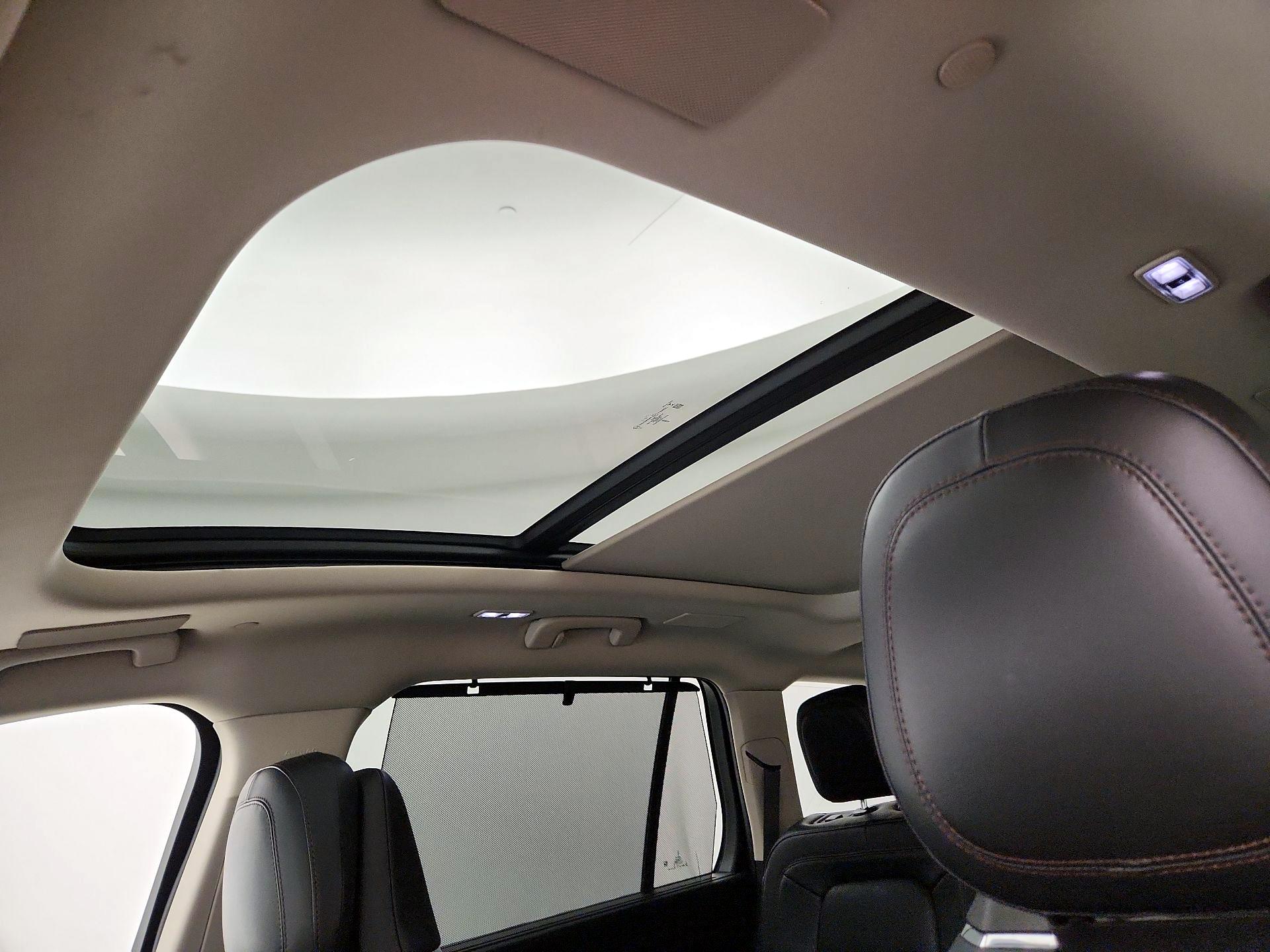 Thumbnail: 2021 Lincoln Aviator - 20