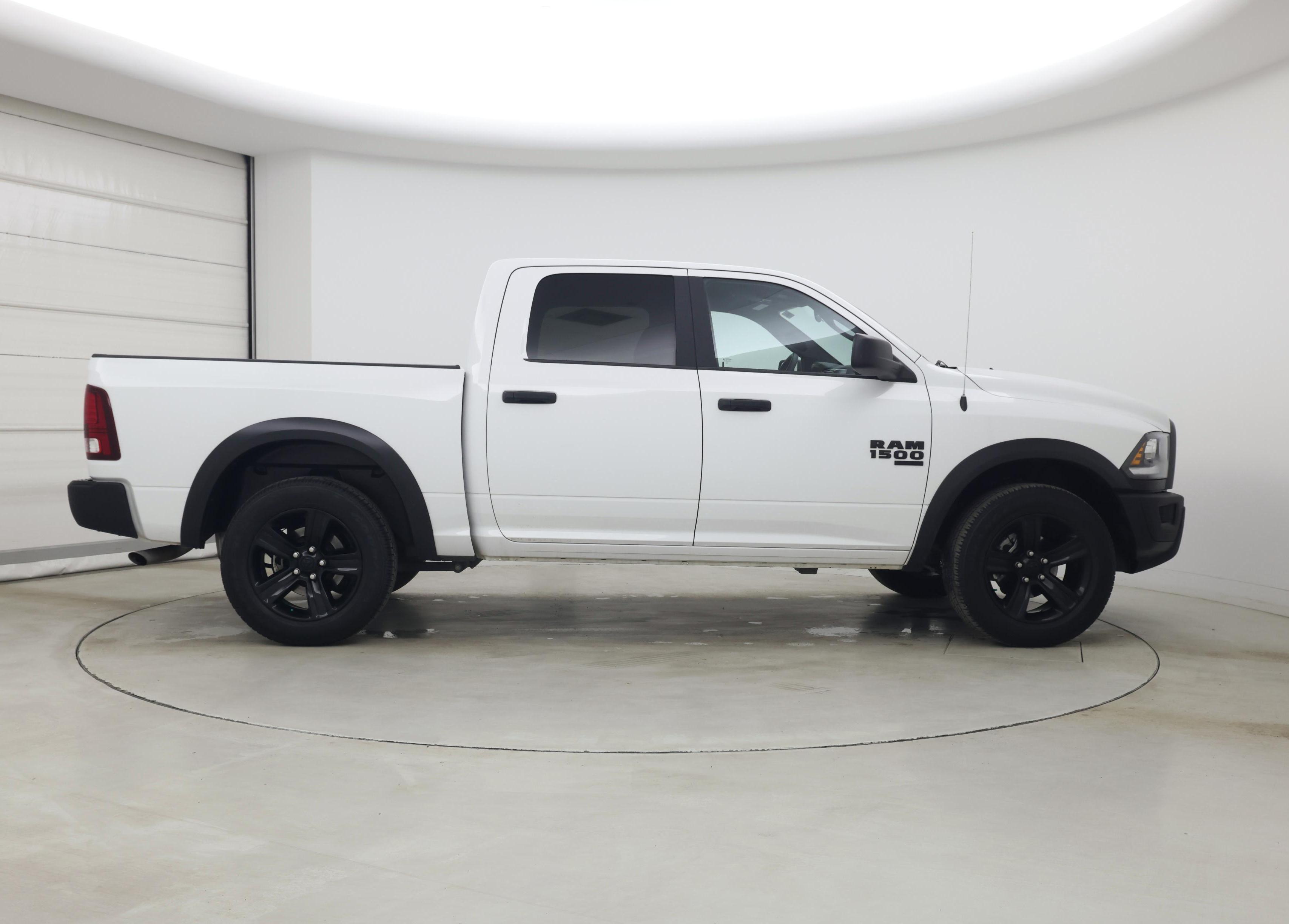 Thumbnail: 2024 RAM 1500 Classic - 7