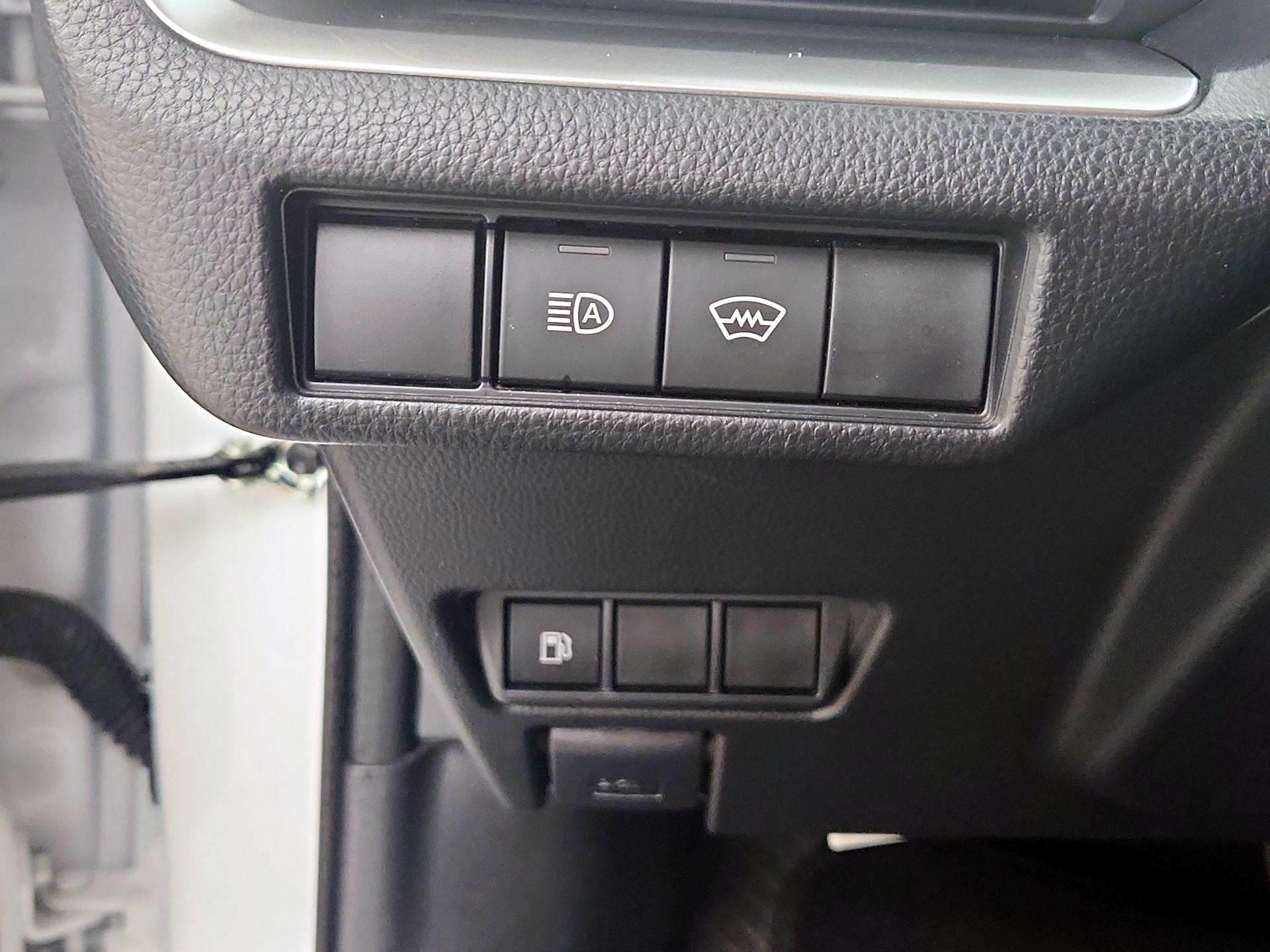 Thumbnail: 2025 Toyota Prius - 13