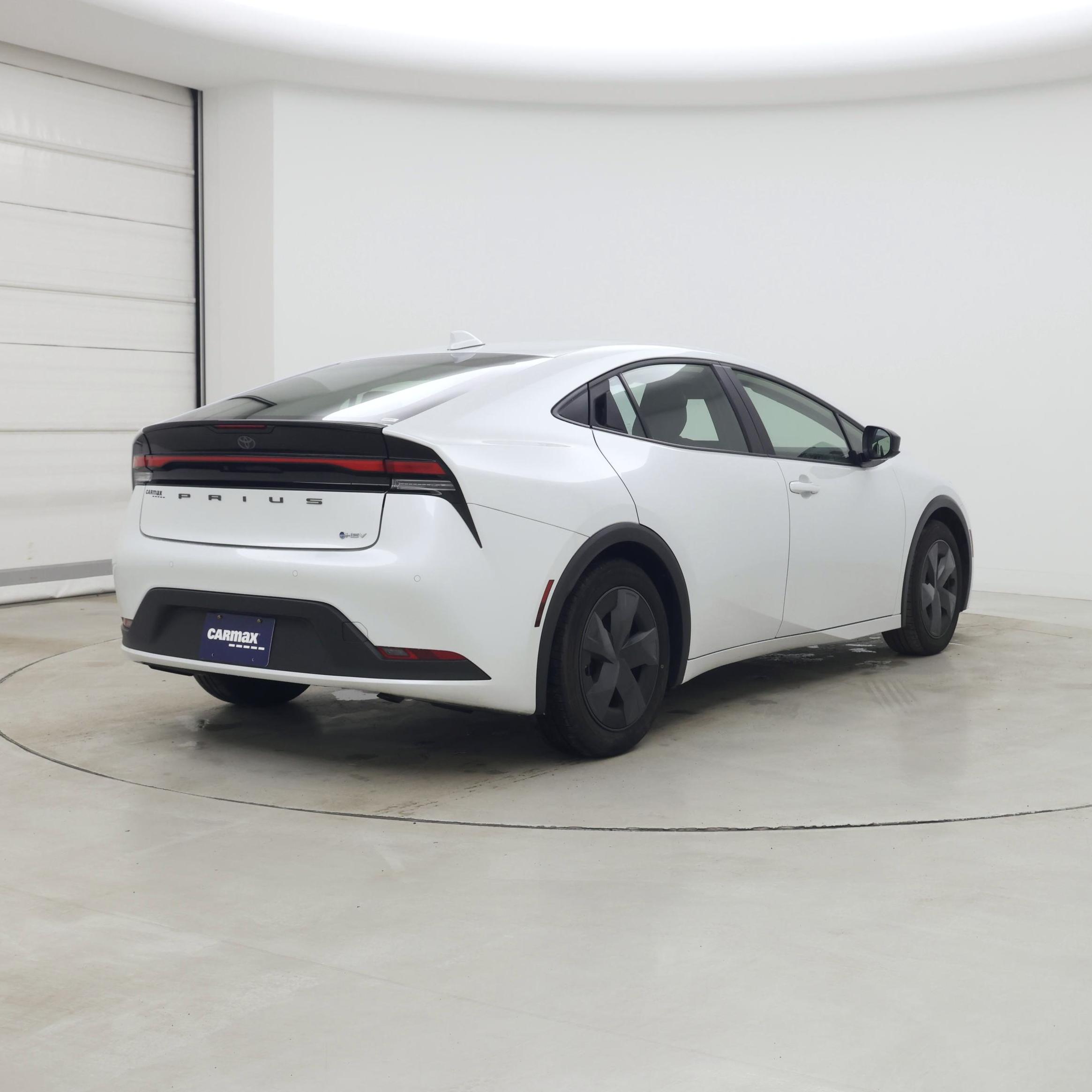 Thumbnail: 2025 Toyota Prius - 8