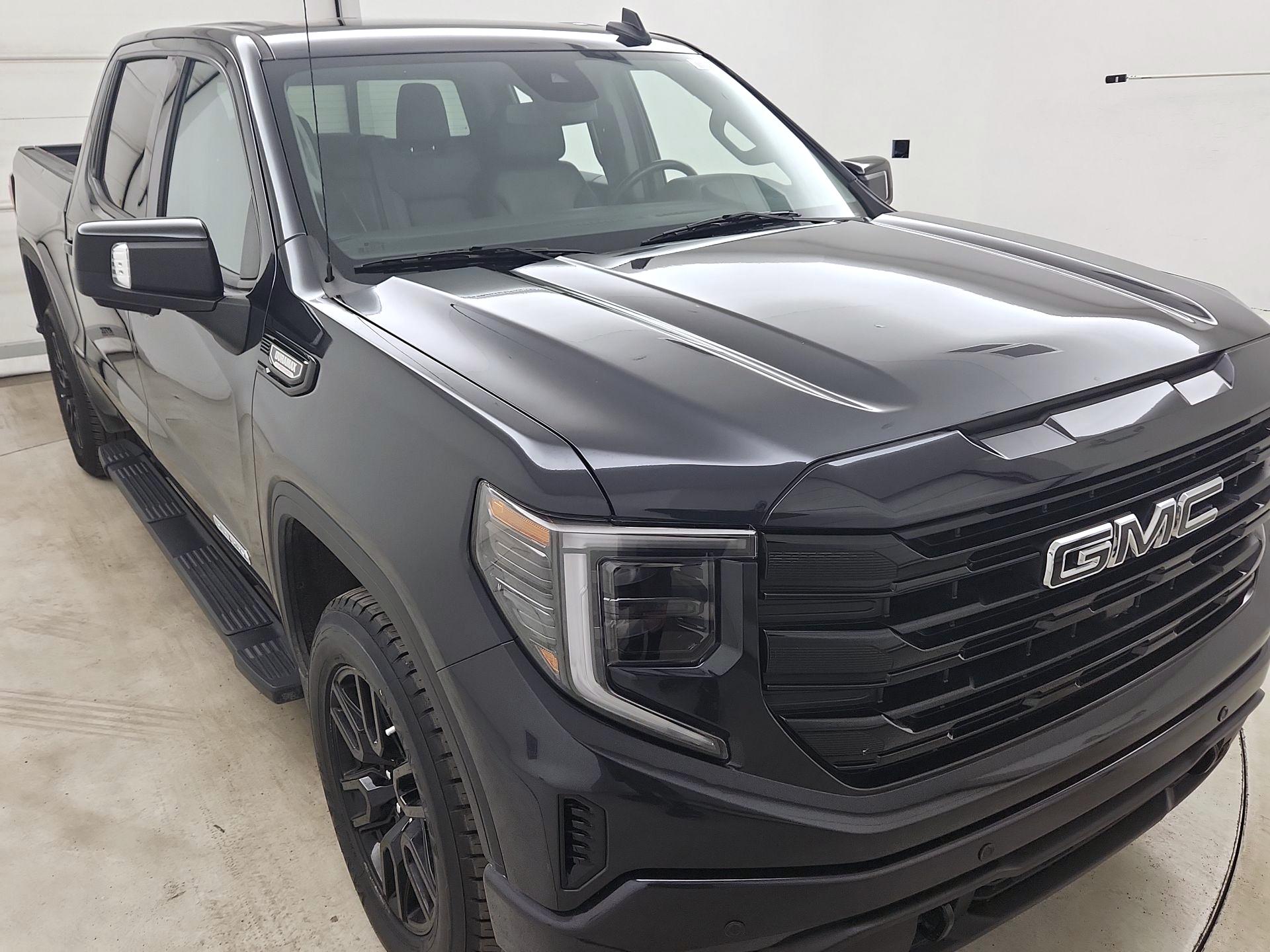 Thumbnail: 2024 GMC Sierra 1500 - 1