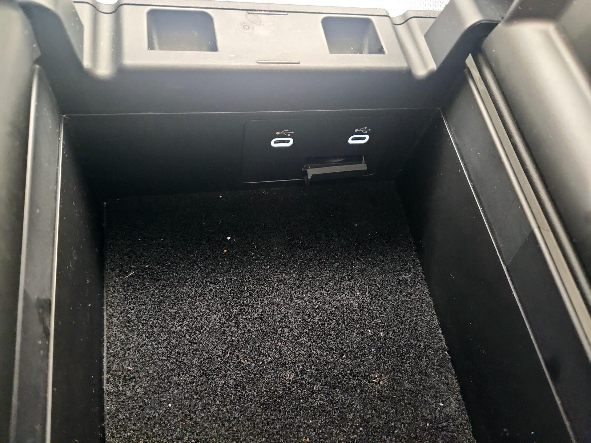 Thumbnail: 2024 Mazda CX-90 - 16