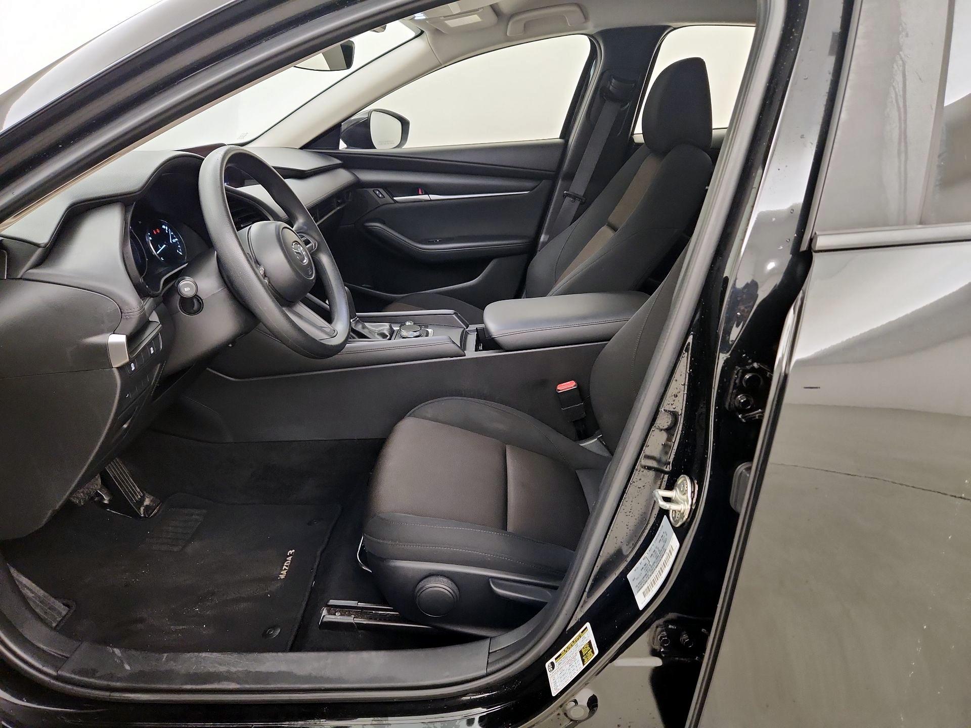 Thumbnail: 2021 Mazda Mazda3 - 11