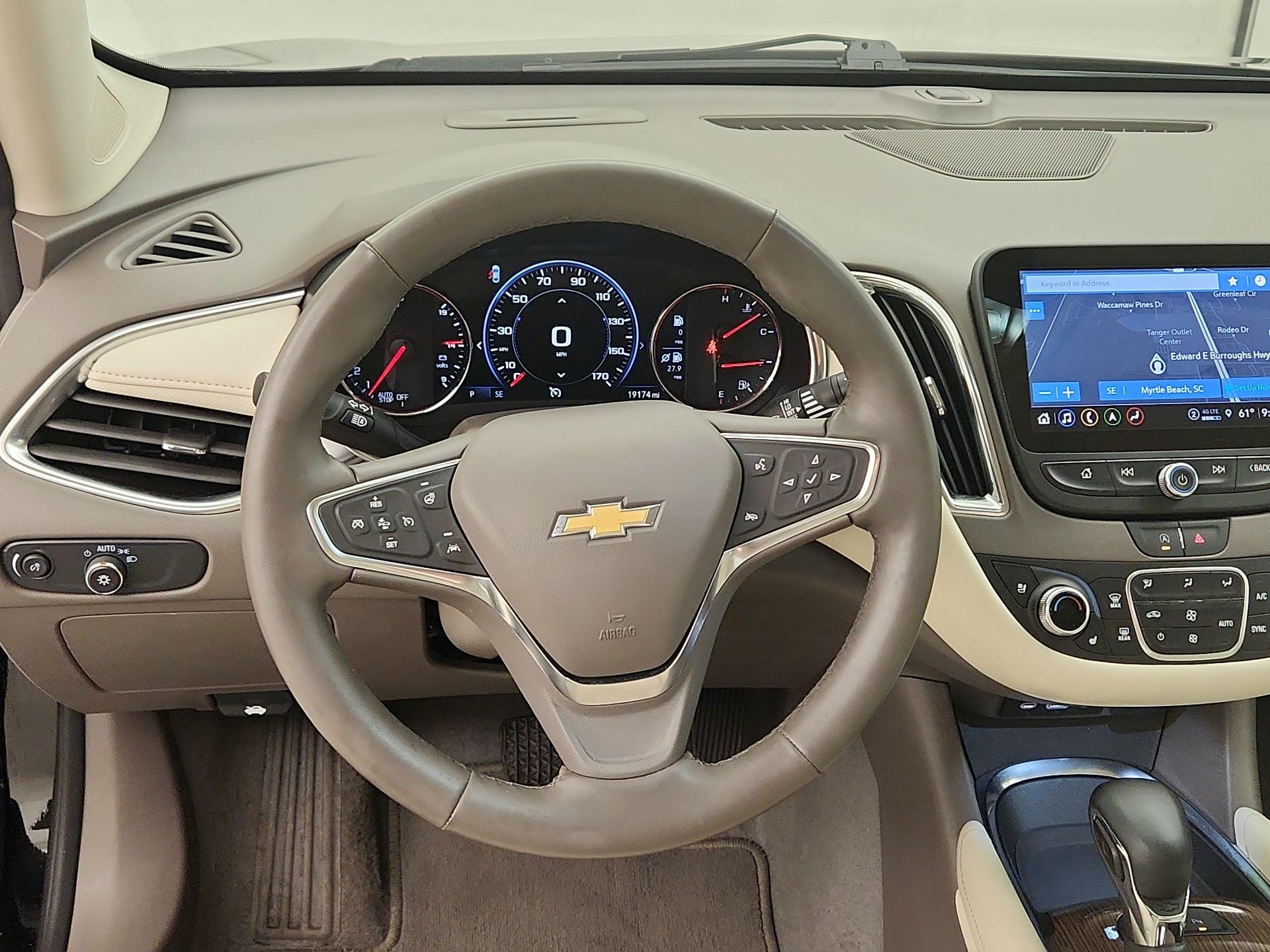 Thumbnail: 2024 Chevrolet Malibu - 10