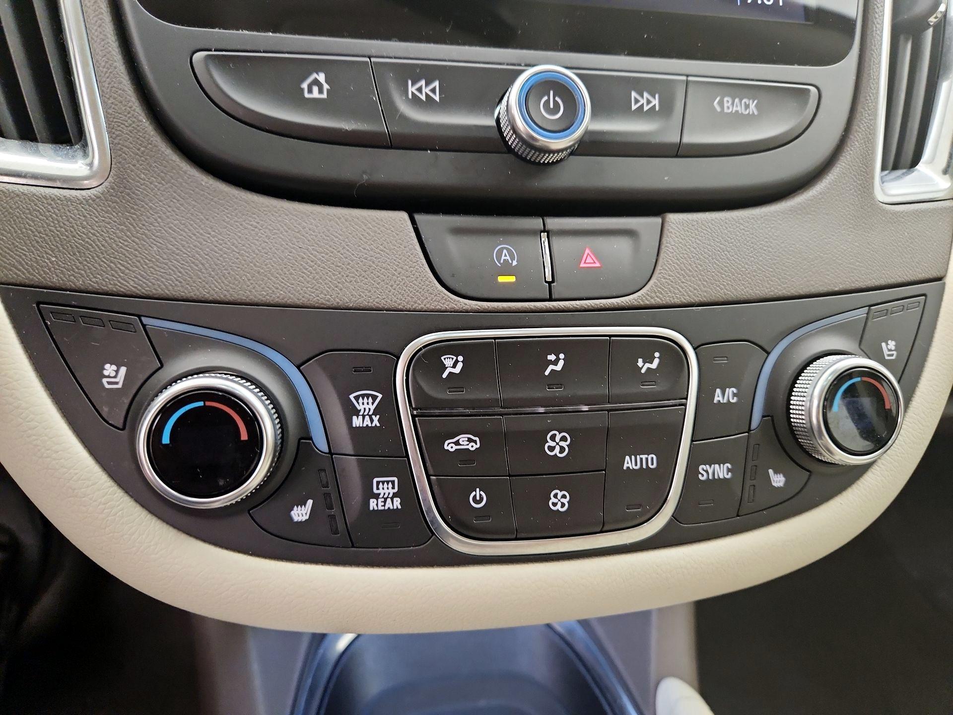 Thumbnail: 2024 Chevrolet Malibu - 17