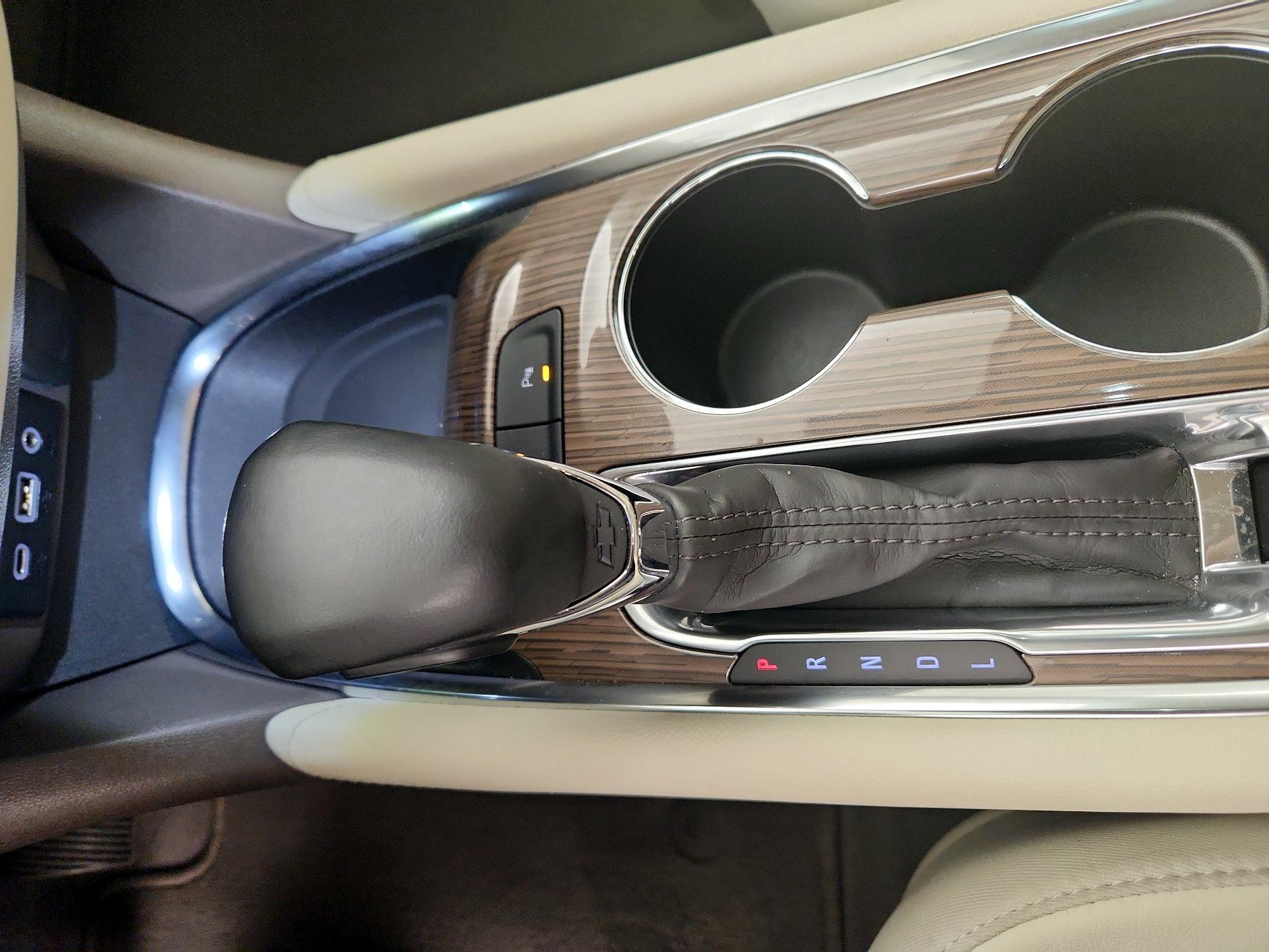 Thumbnail: 2024 Chevrolet Malibu - 18