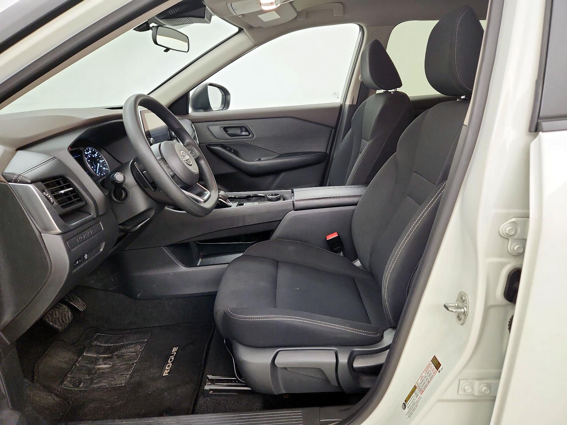 Thumbnail: 2023 Nissan Rogue - 11