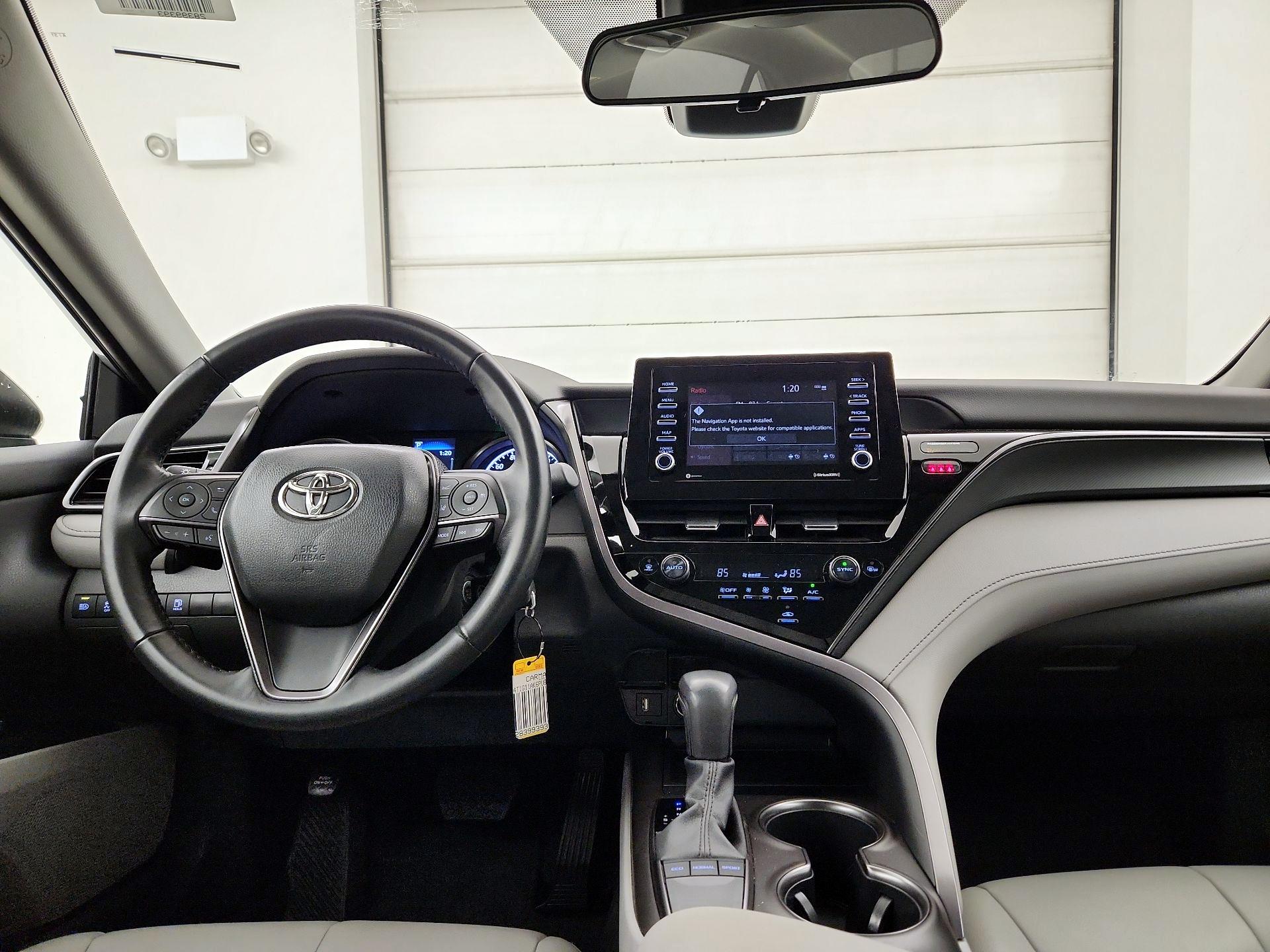 Thumbnail: 2023 Toyota Camry - 9